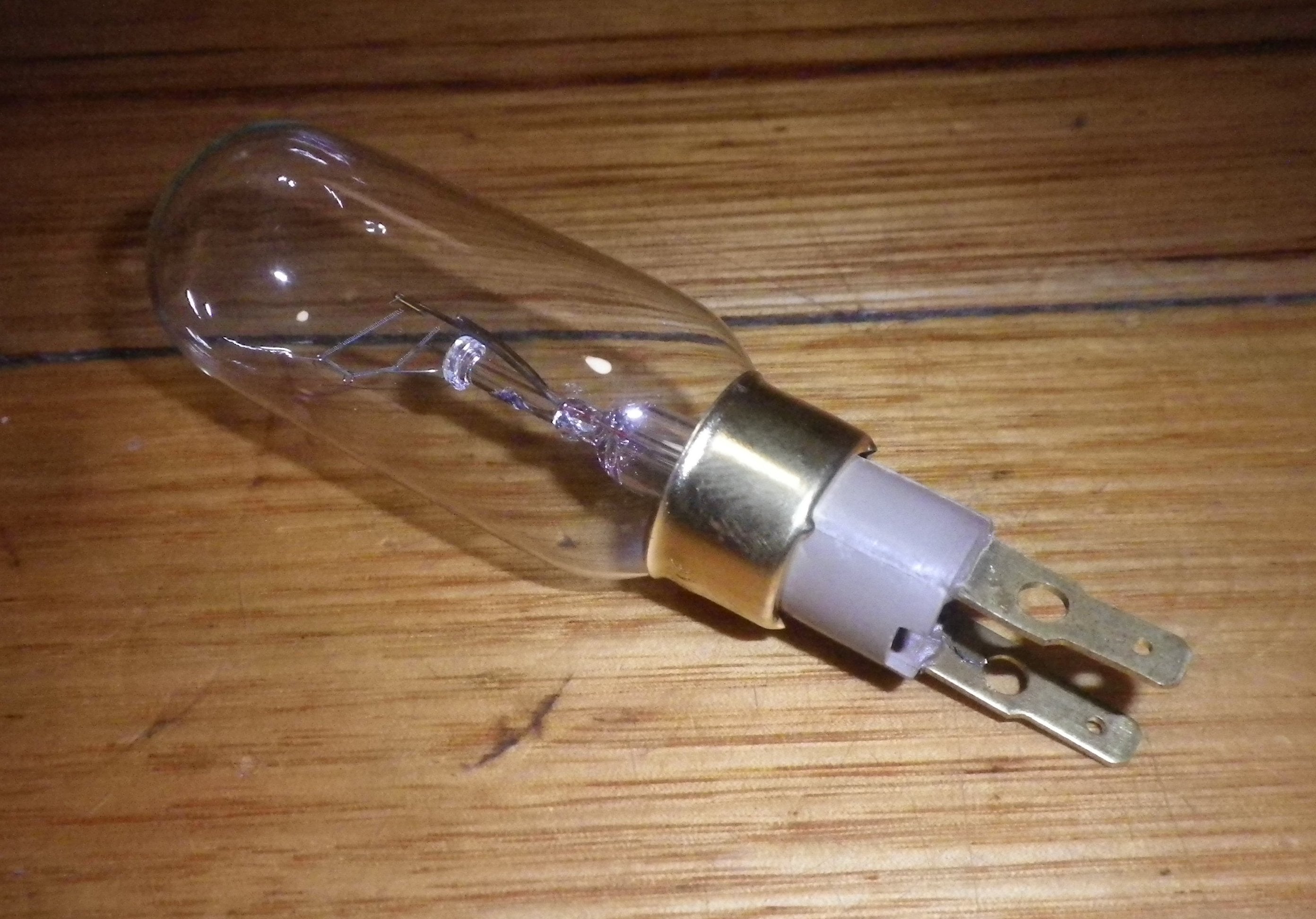 Whirlpool 40W 240VAC T-Click Fridge Globe - Genuine Part #484000000986