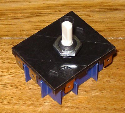 Quantity of 4 Chef, Simpson, Westinghouse MP101 - EAC Simmerstat Controls for Hotplates - Part Number SM - 101