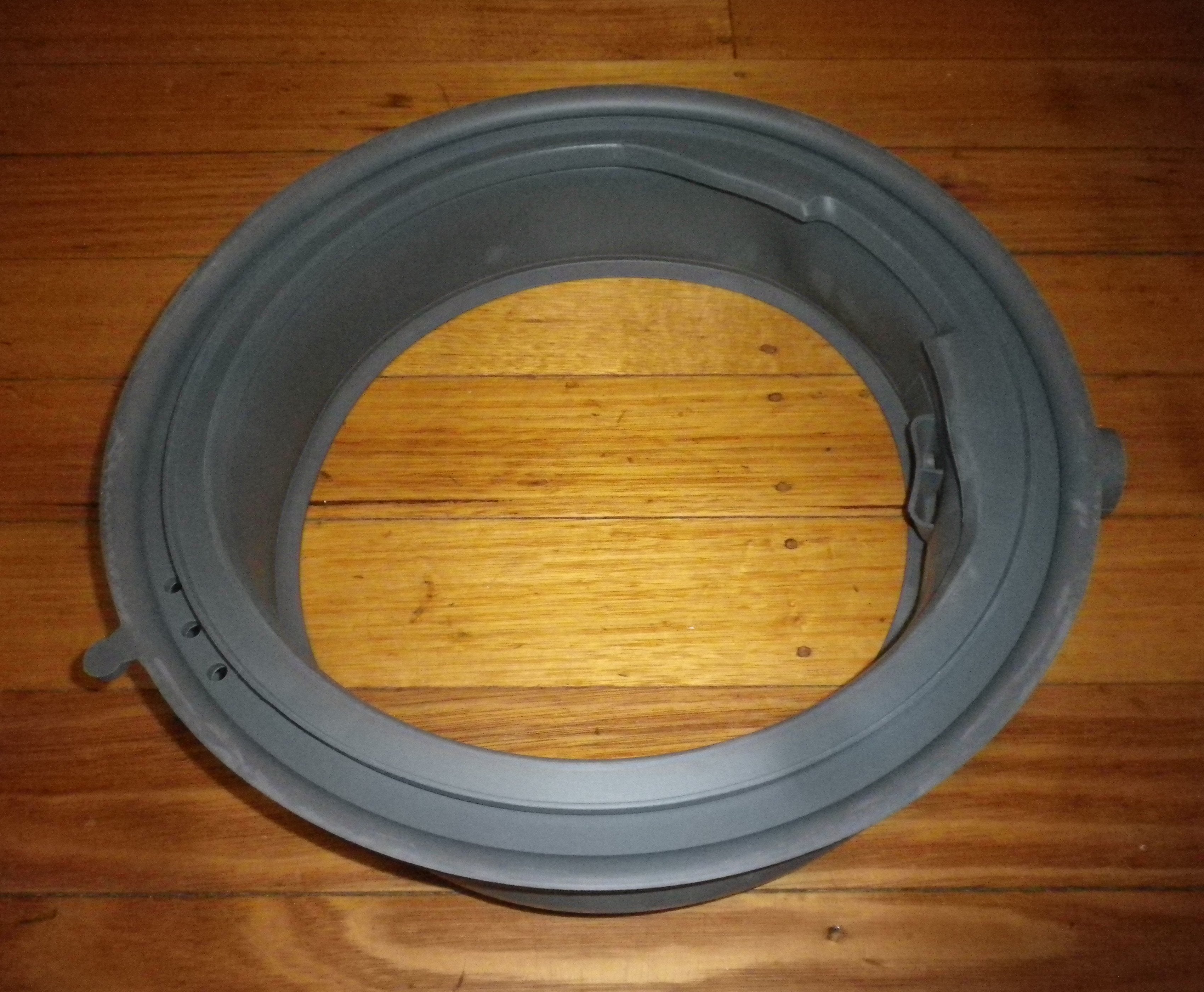 Bosch Front Loader Washing Machine Grease Resistant Door Gasket with Tube - Genuine Part # 772652