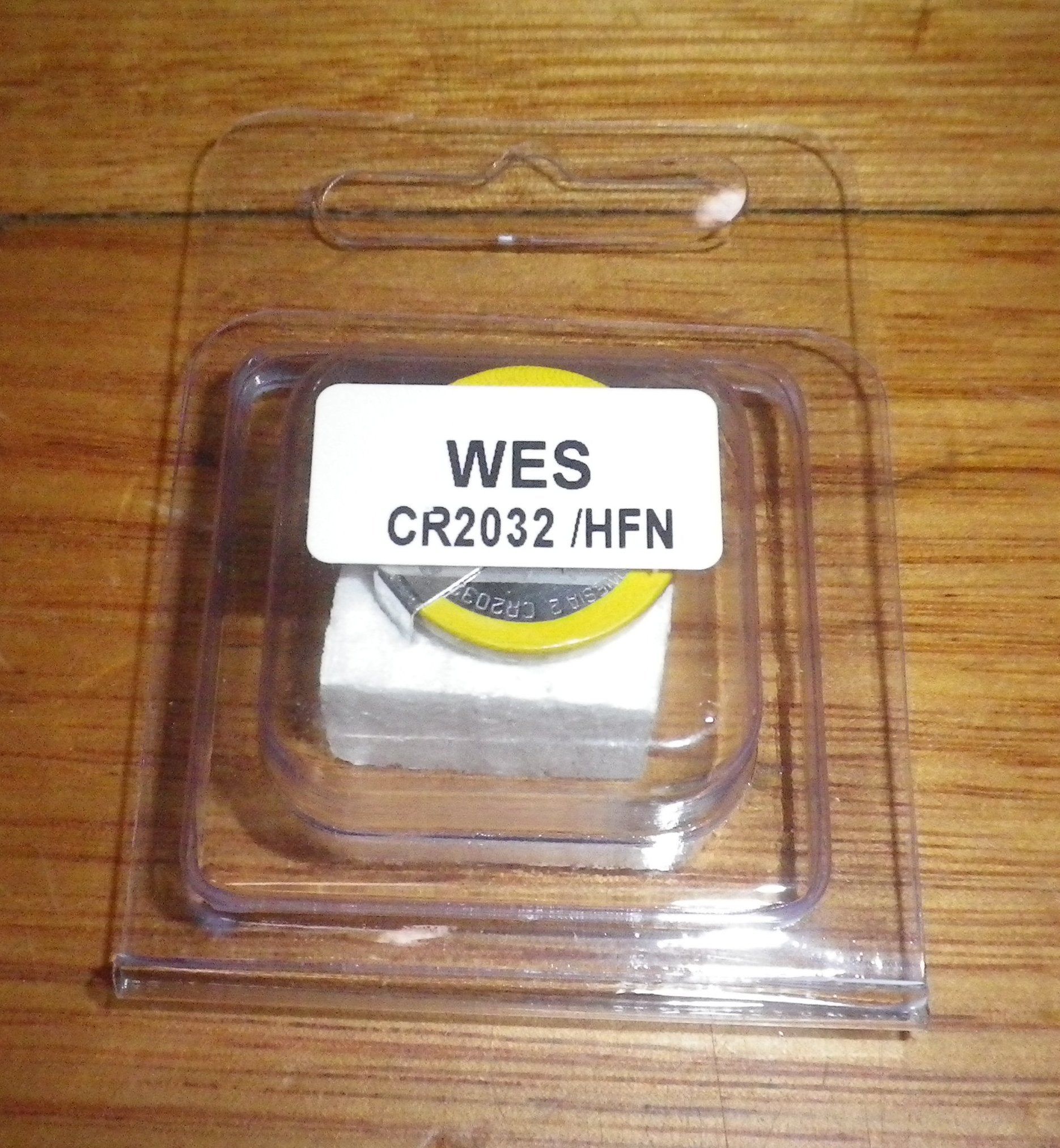 3-Volt Horizontal Solder Tags Lithium Battery - CR2032-HFN for Key Fobs