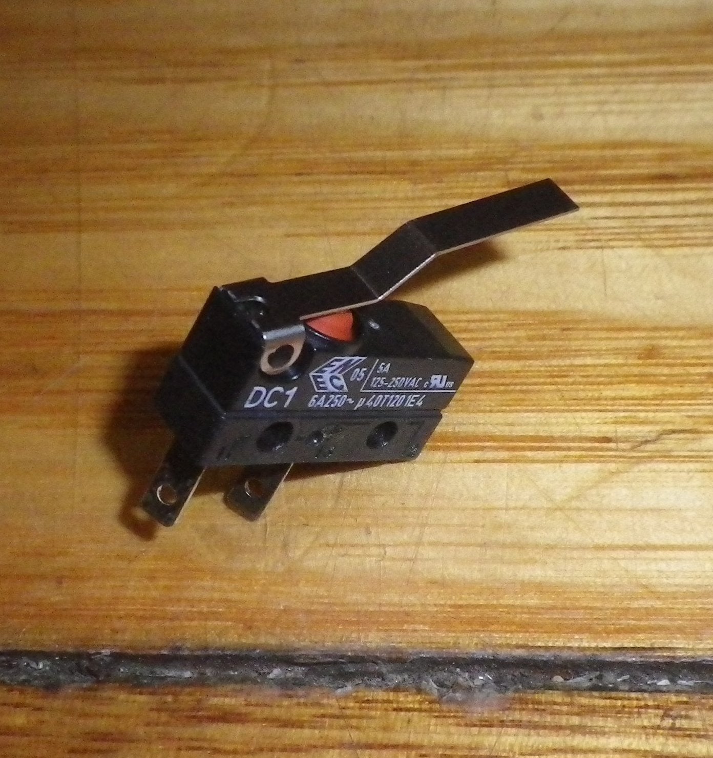 Fisher & Paykel DD601/DD602 Dishwasher Tub Genuine Microswitch - Part # FP525893