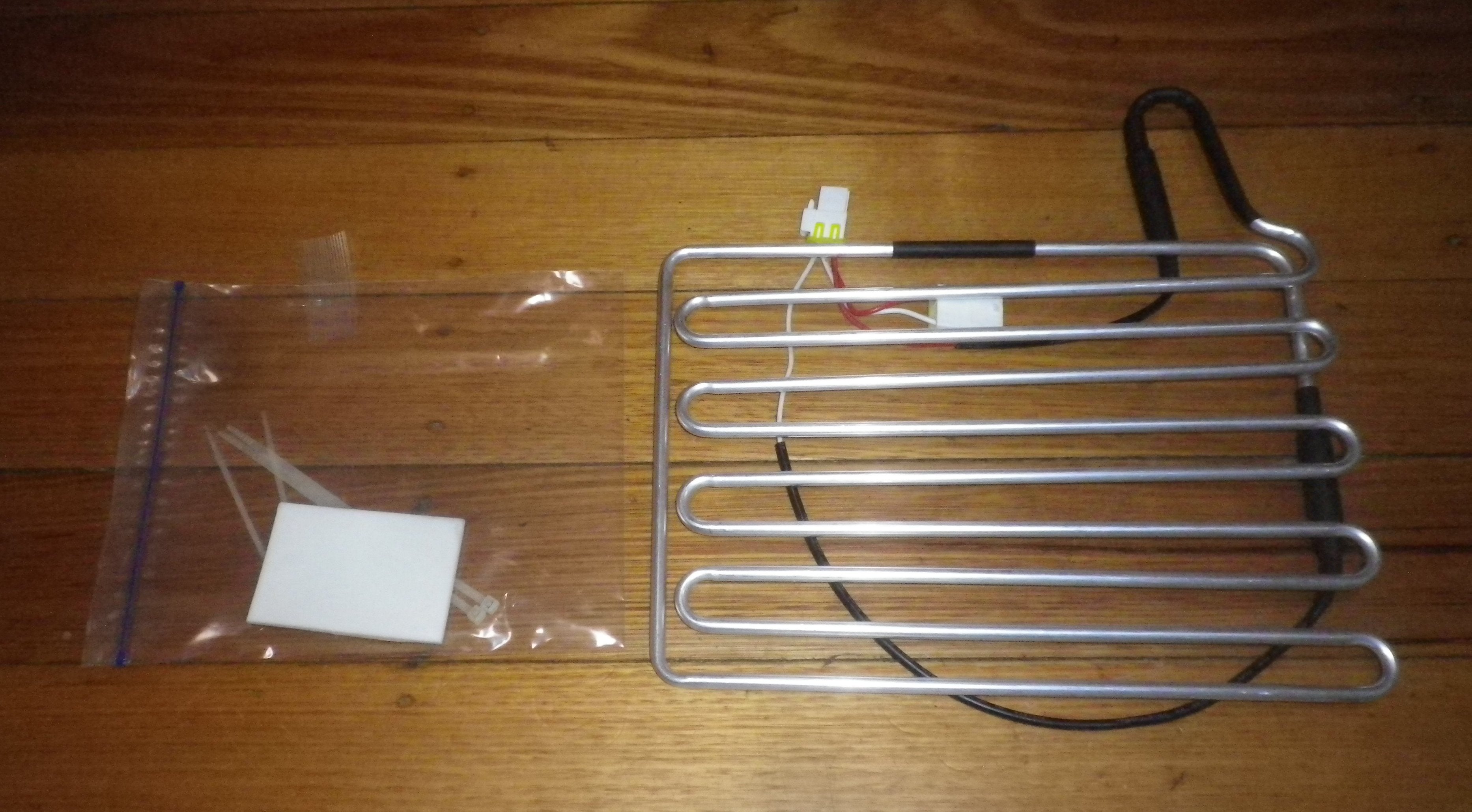 Genuine Samsung Compatible 120-Watt Aluminium Defrost Heating Element for Frost-Free Refrigerators - Part # DA81-01691A