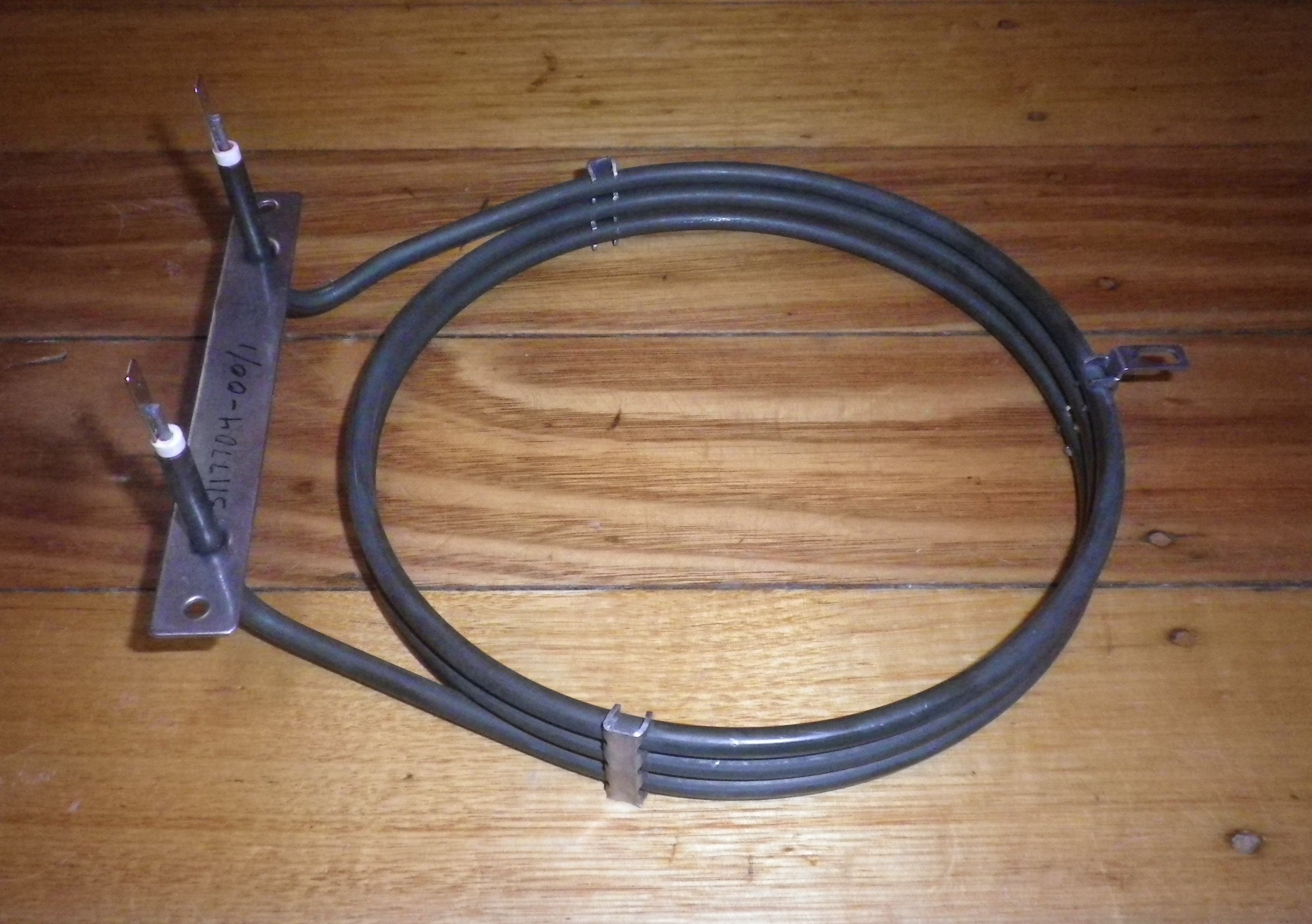 2500 Watt 240V Fan - Forced Oven Element for AEG, Electrolux, Blanco - Part # 3117704 - 00/1