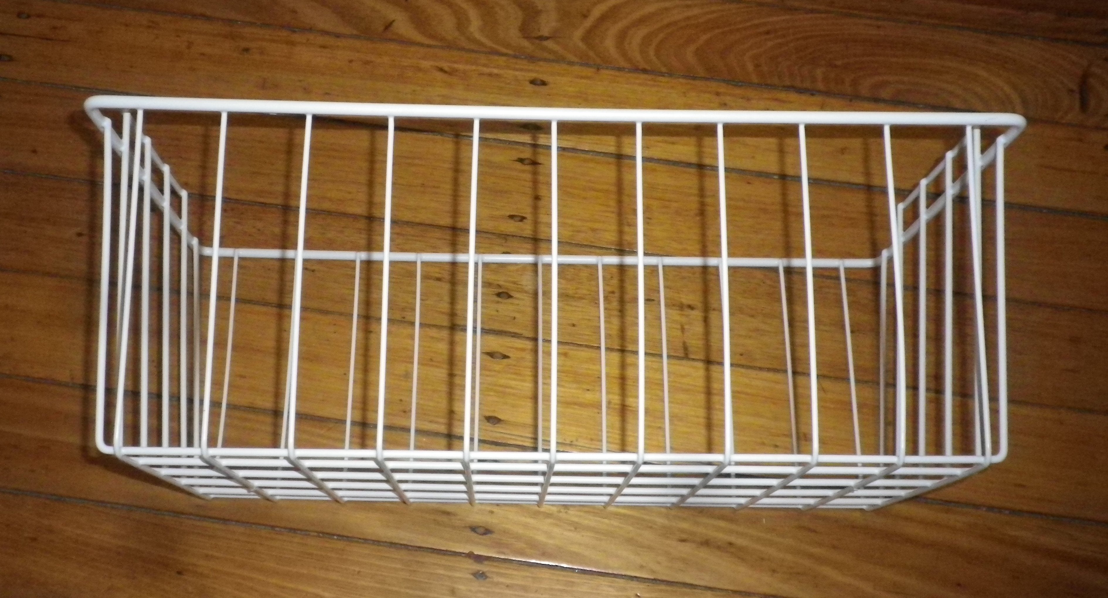 Fisher & Paykel Large Capacity Chest Freezer Storage Basket - Part Number FP821921 (Replaces FP815839)