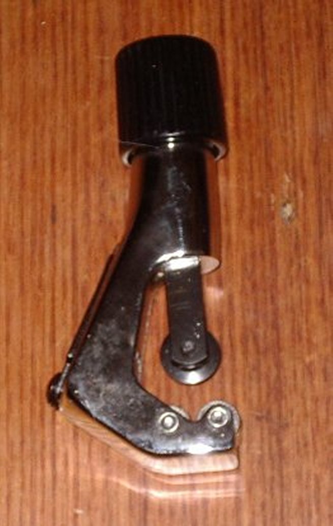 High - Quality Copper Tubing Cutter (1/8 - 1-1/8), Part # TC274