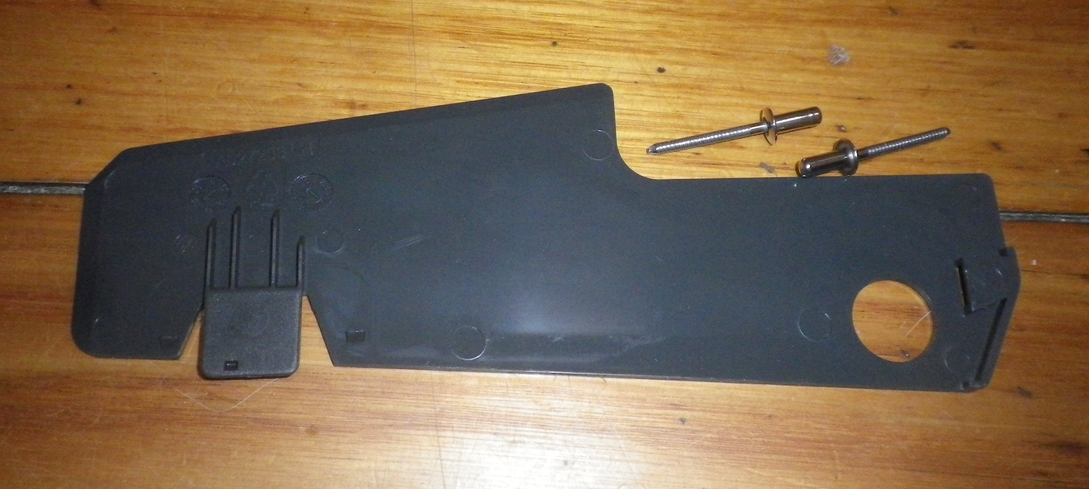 AEG and Electrolux Right - Handed ComfortLift Dishwasher Hinge Assembly, Part Number 4055401287