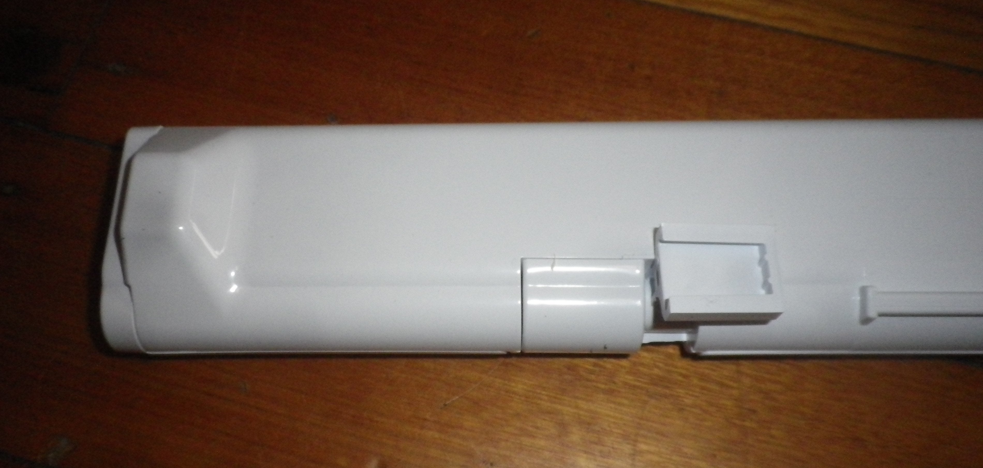 Samsung SRF644CDLS French Door Refrigerator Centre Closing Bar - Replacement Part # DA97 - 14049H