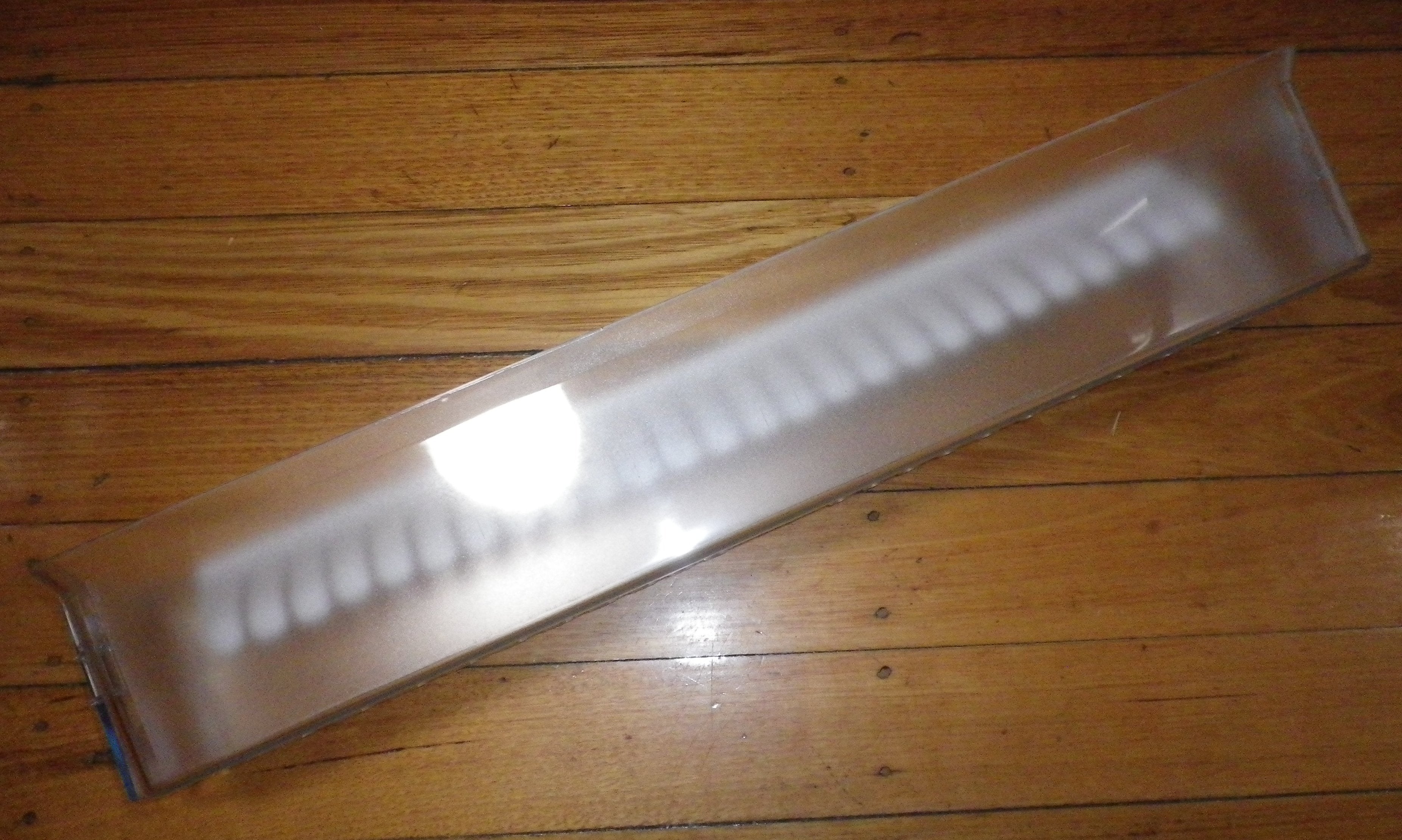 Westinghouse RJ523V Fridge Door Bottle Shelf - Part No. 1441944, Fingers Excluded