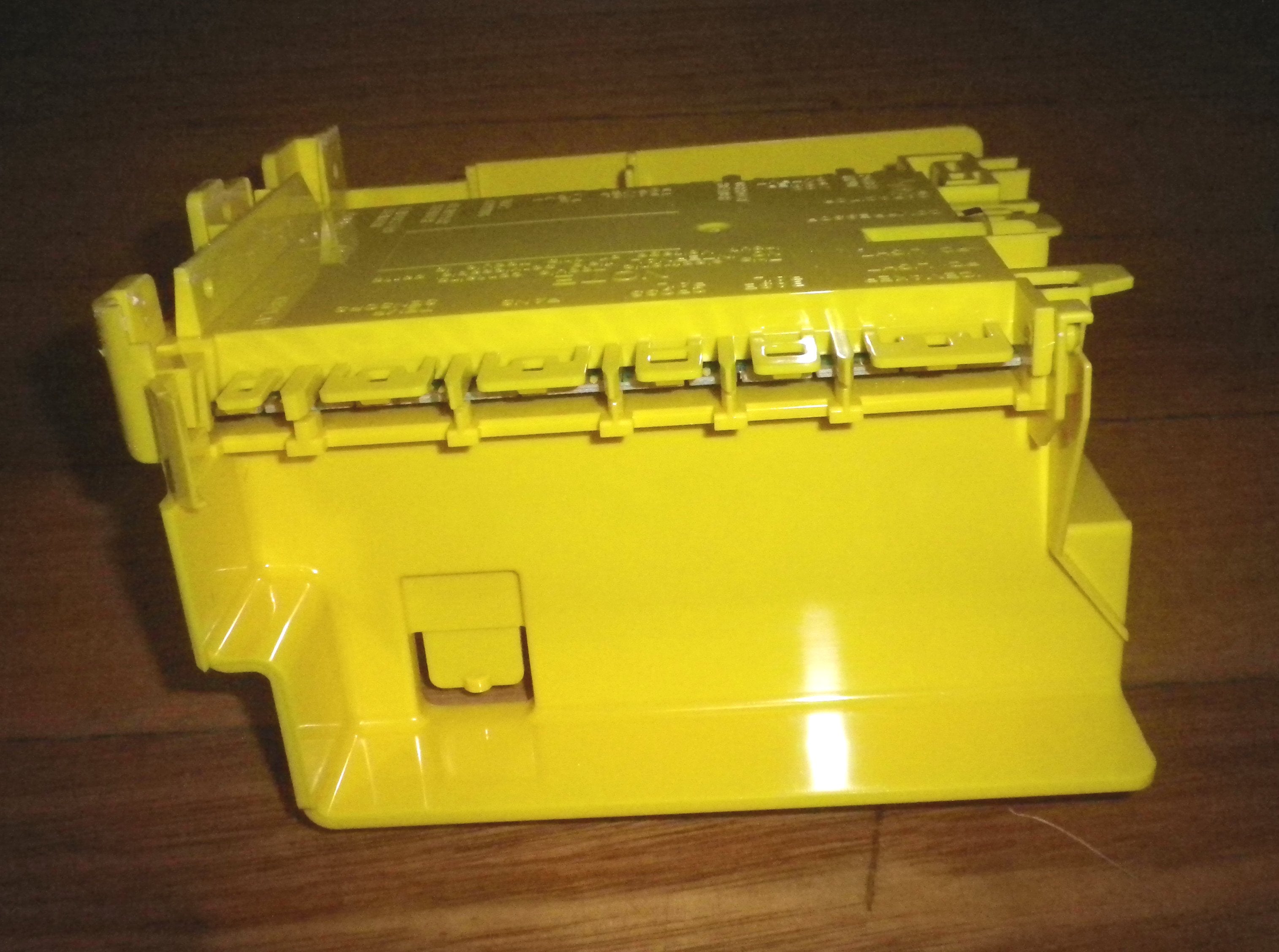 Fisher & Paykel Frost-Free Fridge Genuine Control Module FP851578