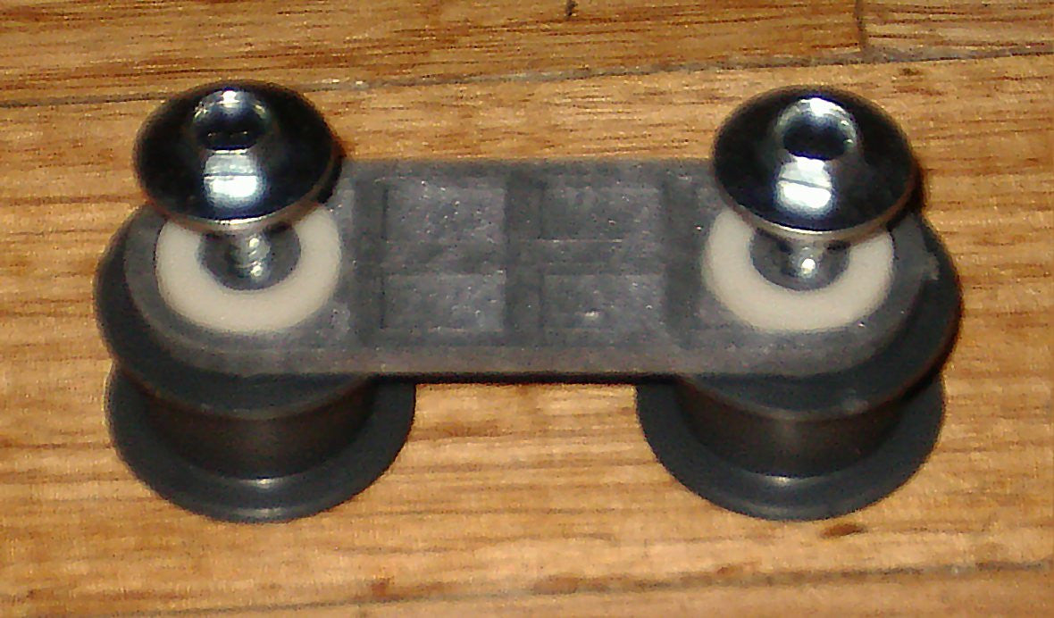 Fisher & Paykel Single Upper Basket Roller for Dishwasher - Replacement Part # FP521428