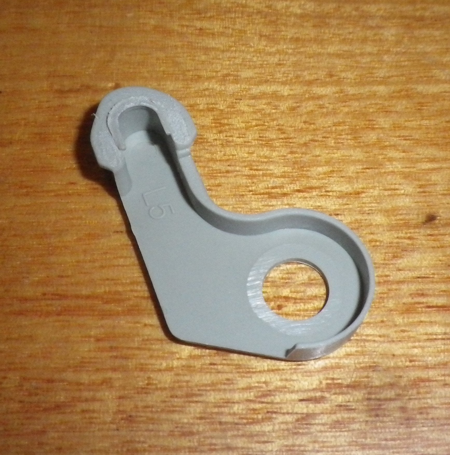 Grey Right-Hand Fisher & Paykel Fridge Door Hinge & Closing Cap - Part FP881283P