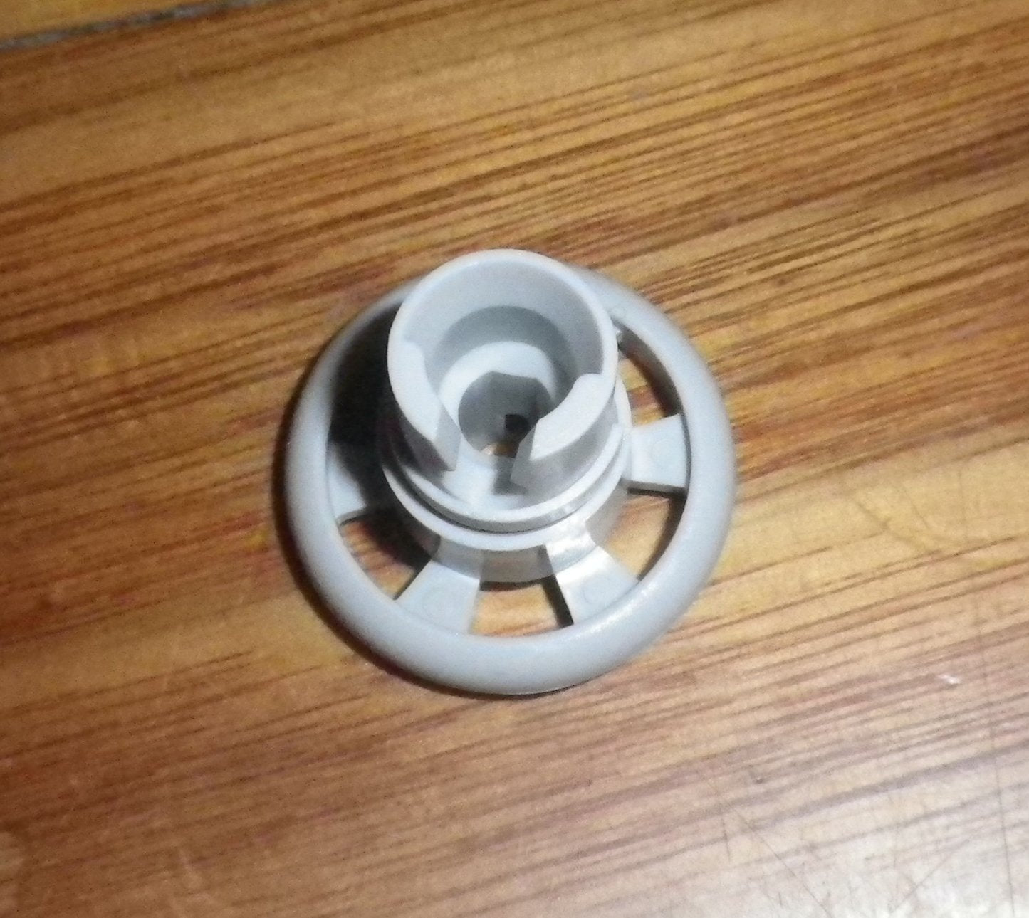 AEG Early Favorit Brand Dishwasher Upper Basket Replacement Wheel - Part Number 4071363156