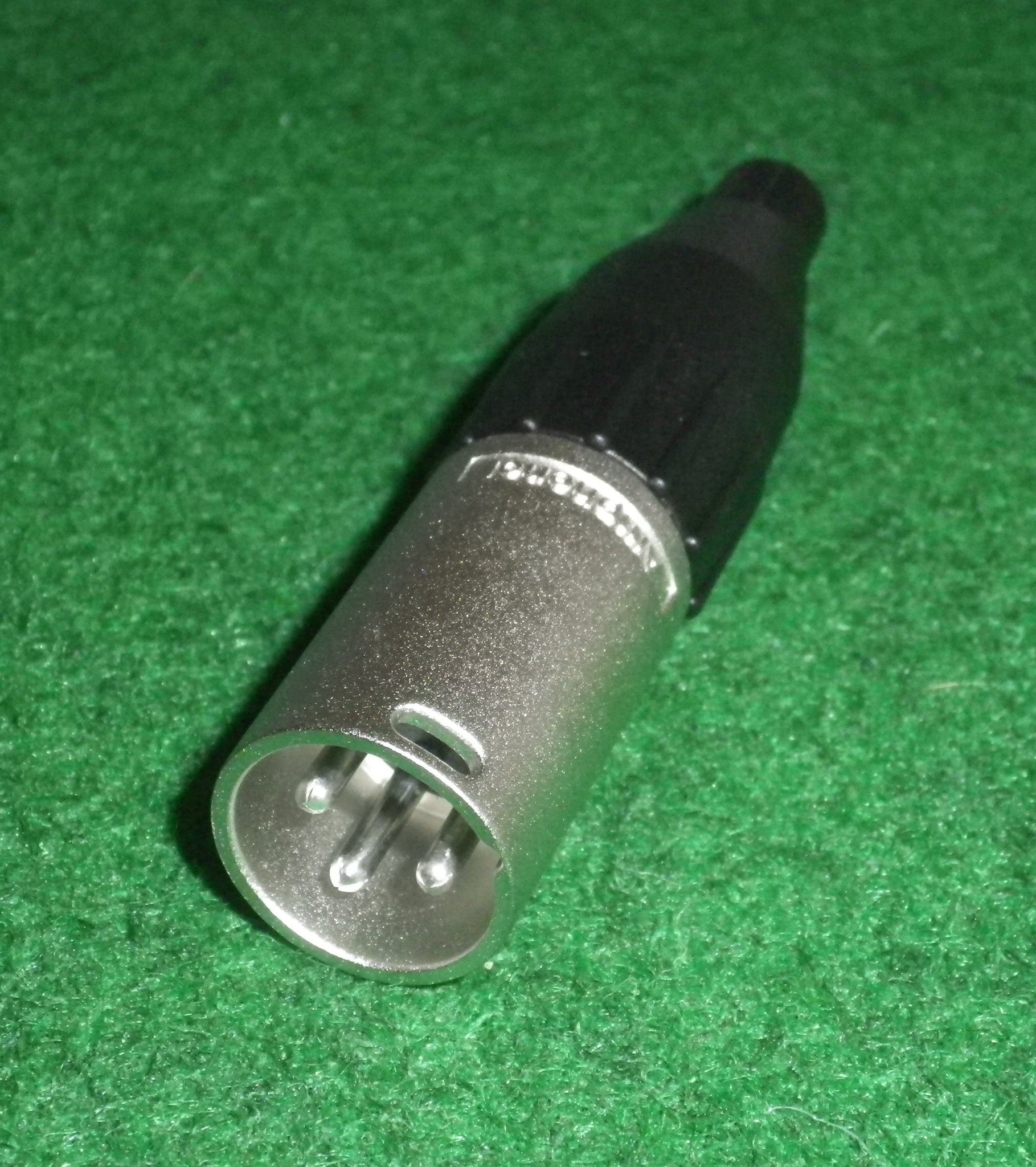 High - Quality Amphenol Professional 3 - Pin Male XLR Audio Connector - Part Number AC3M