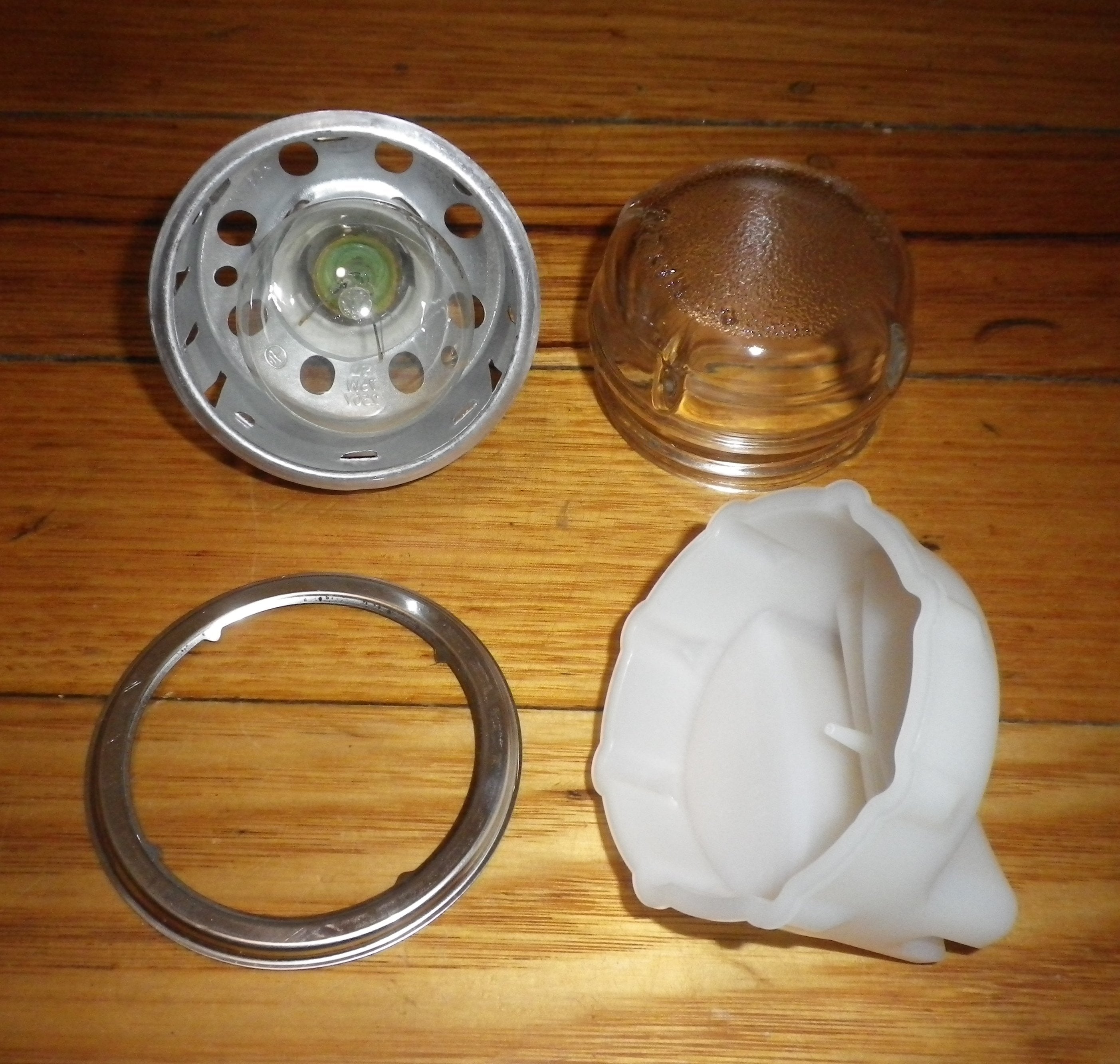 Bosch Large Oven Lamp Holder Set with Glass Cover, Globe & Removal Tool - Part # 420775