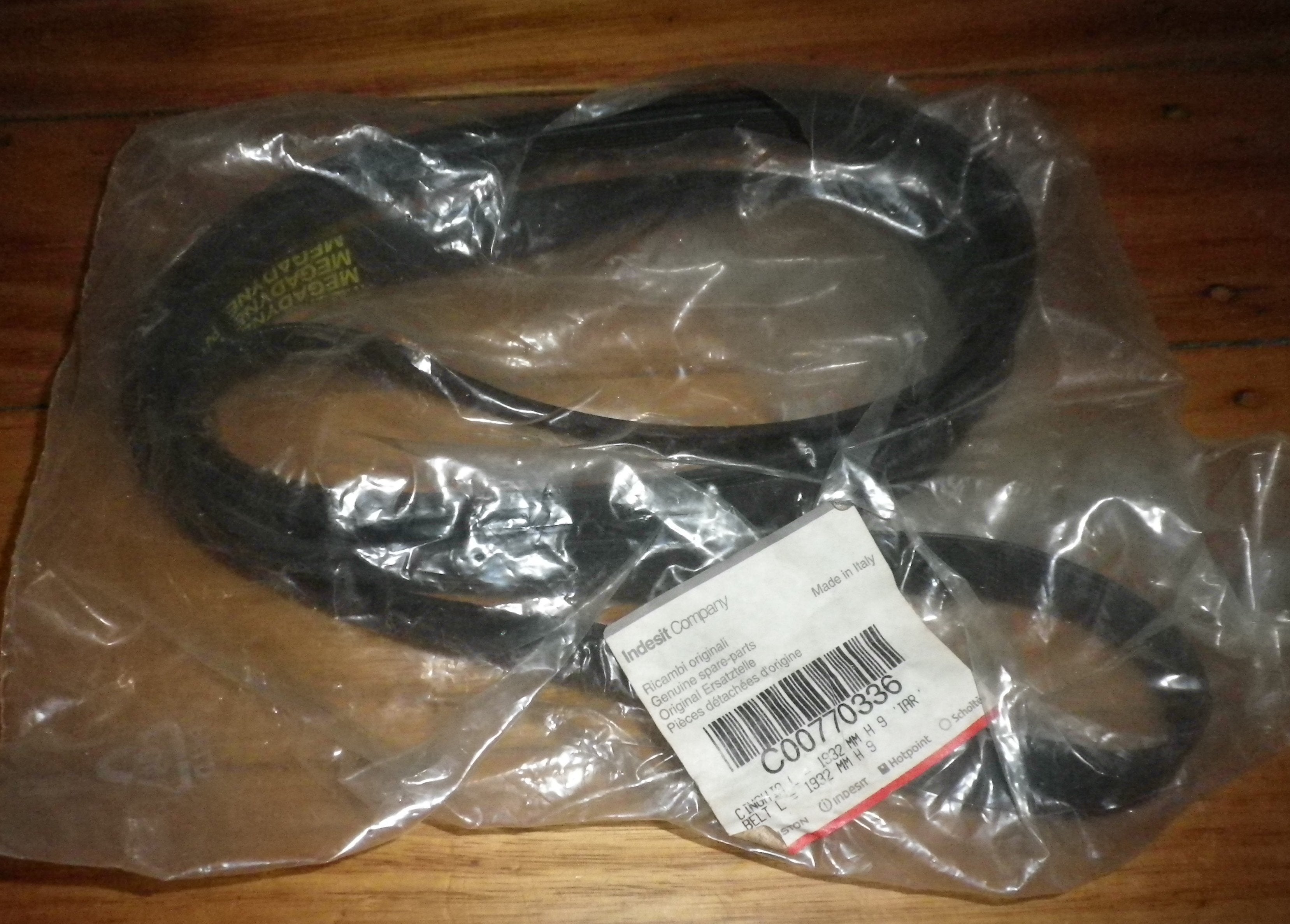 Ariston and Indesit Clothes Dryer Replacement Drum Belt - Genuine Part EL1932H9, Part # C00770336