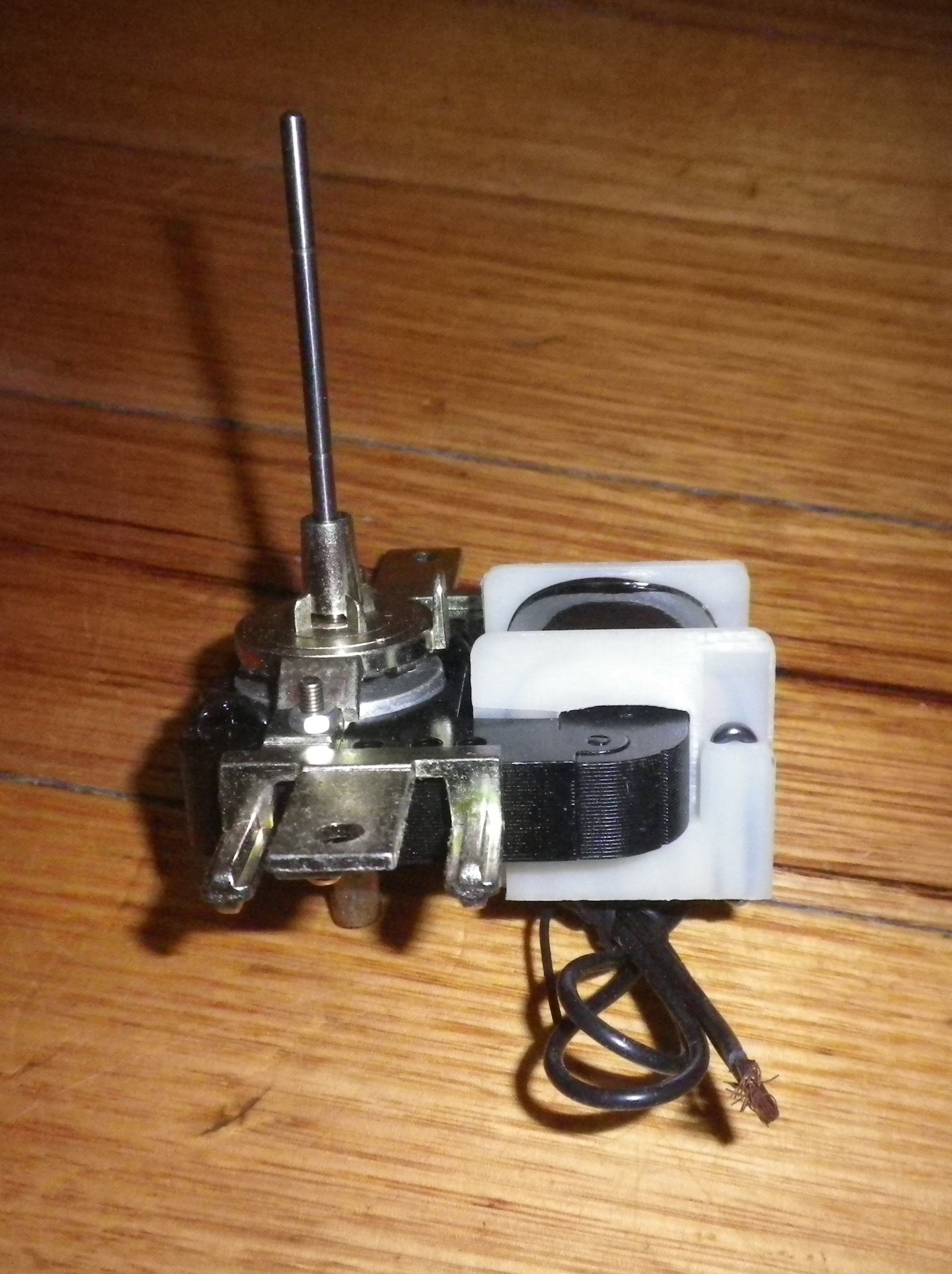 Universal Refrigerator and Freezer Evaporator Fan Motor Kit - Replacement Part # RFSM - 998