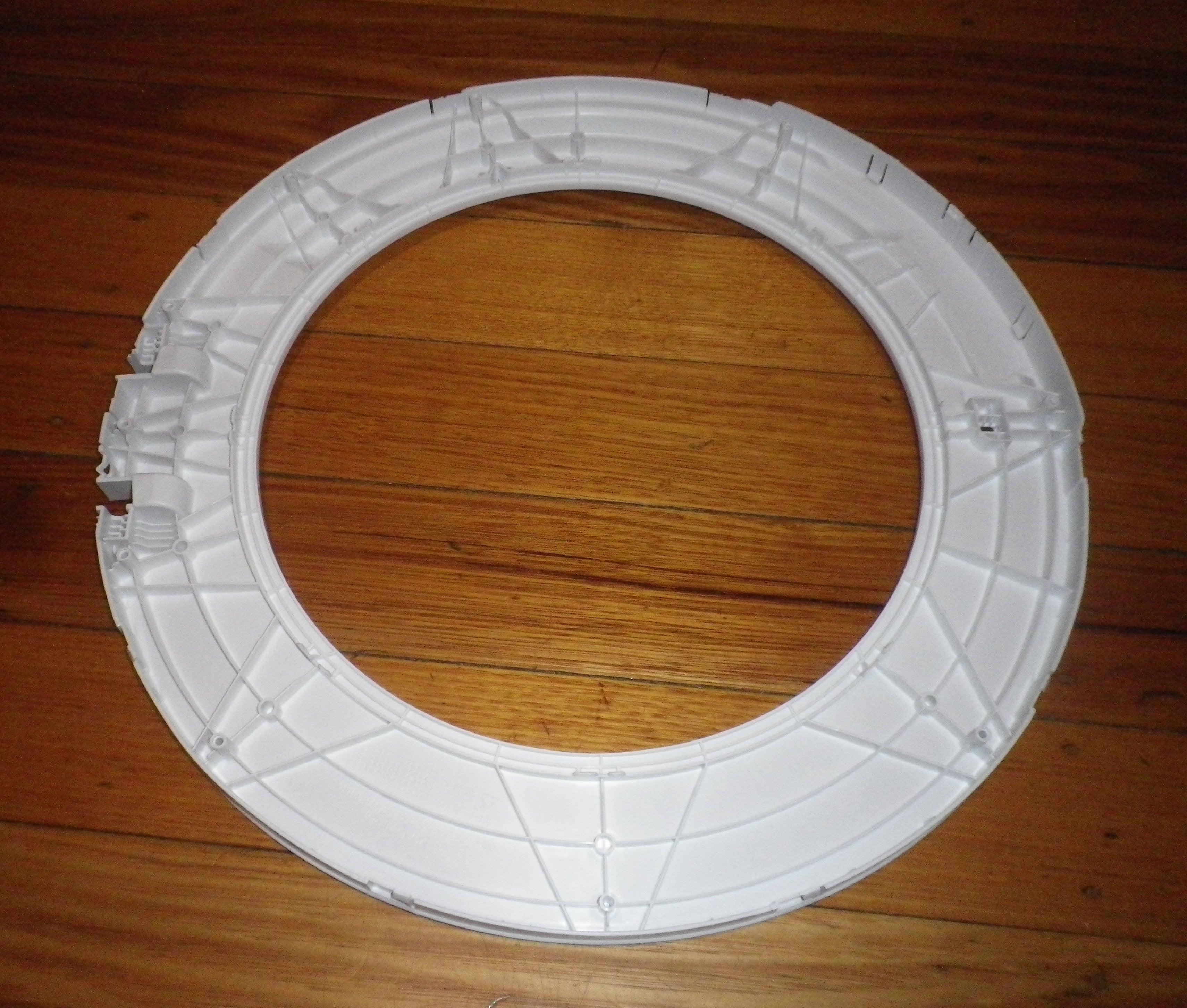 Bosch Serie 4 Front Loading Washer Genuine Inner Door Moulding - Part # 798818