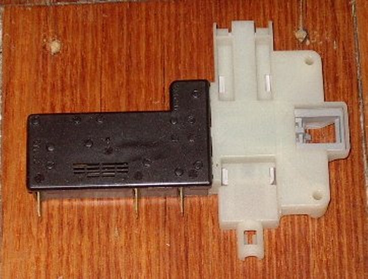 Polar Front Loading Washing Machine Door Interlock Switch - Universal Part Number UNI092