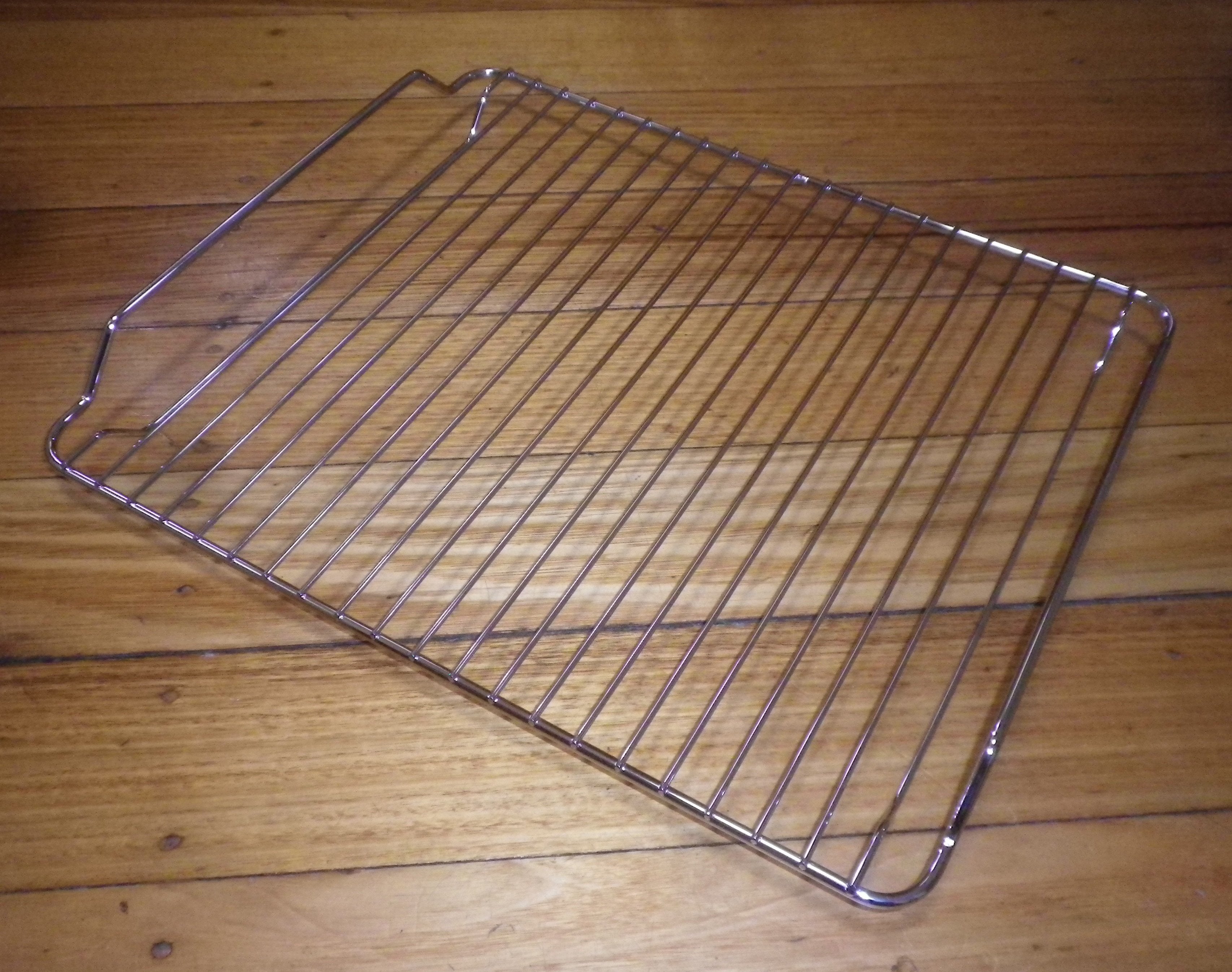Westinghouse WVE665SC Aspire Series Grill Insert Rack Replacement Part - Part Number 4055549804
