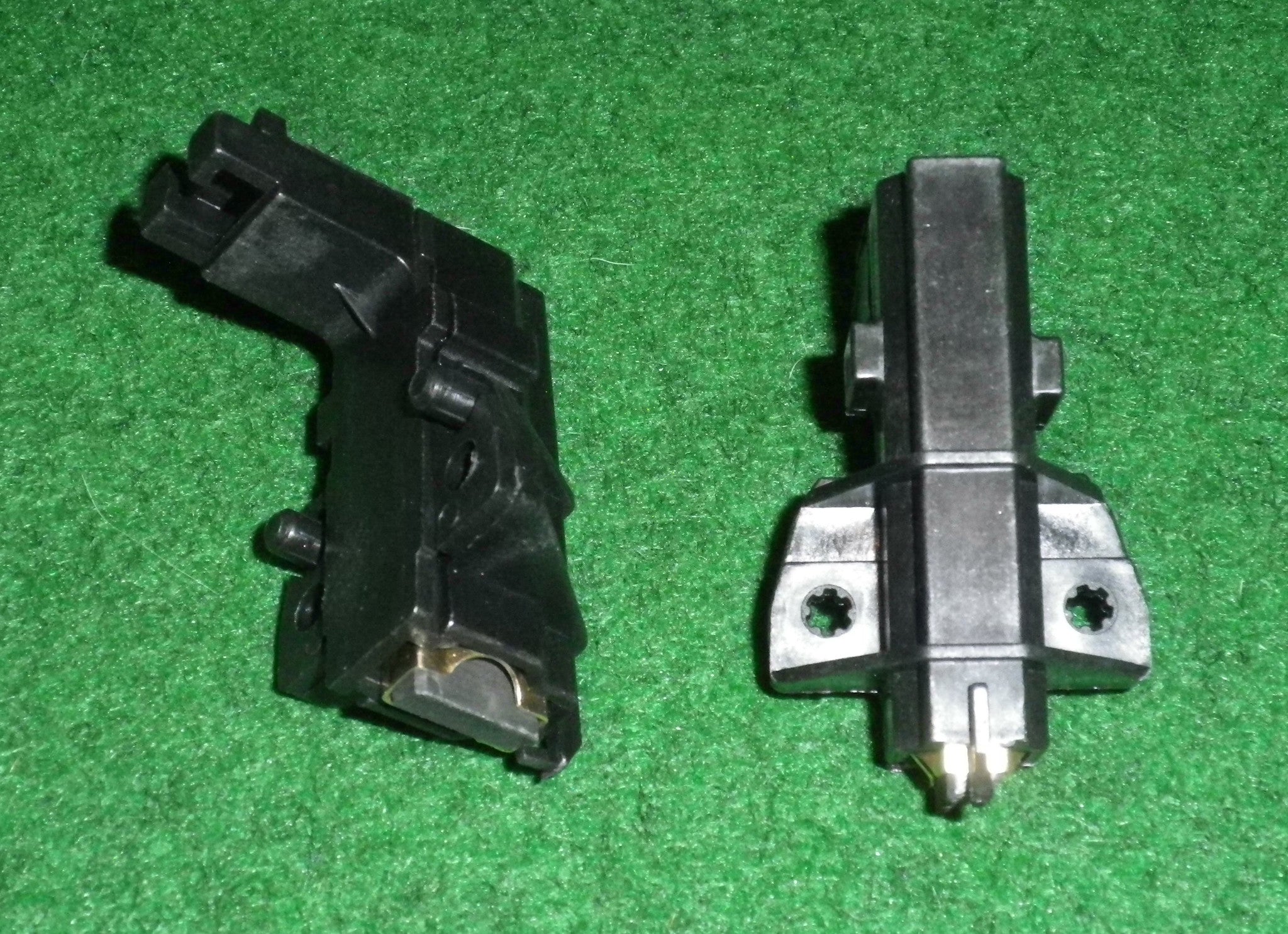 High - Quality Carbon Motor Brushes Compatible with Ariston, Maytag, Whirlpool Front - Loading Washing Machines - Part Number SV1202