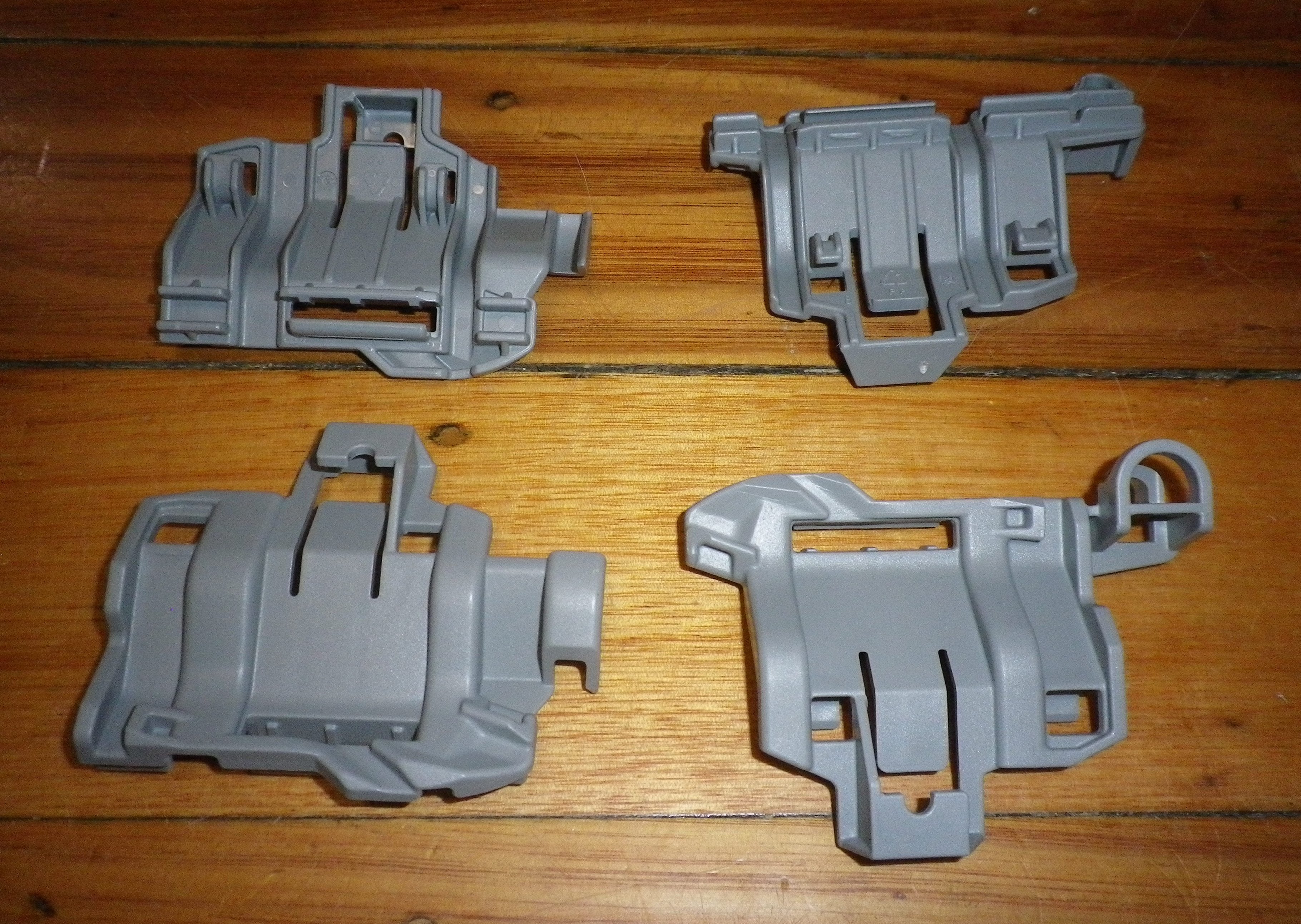 Bosch 4-Pack Lower Basket Rack Clips for SMI, SMU, SN Dishwashers - Part # 632373