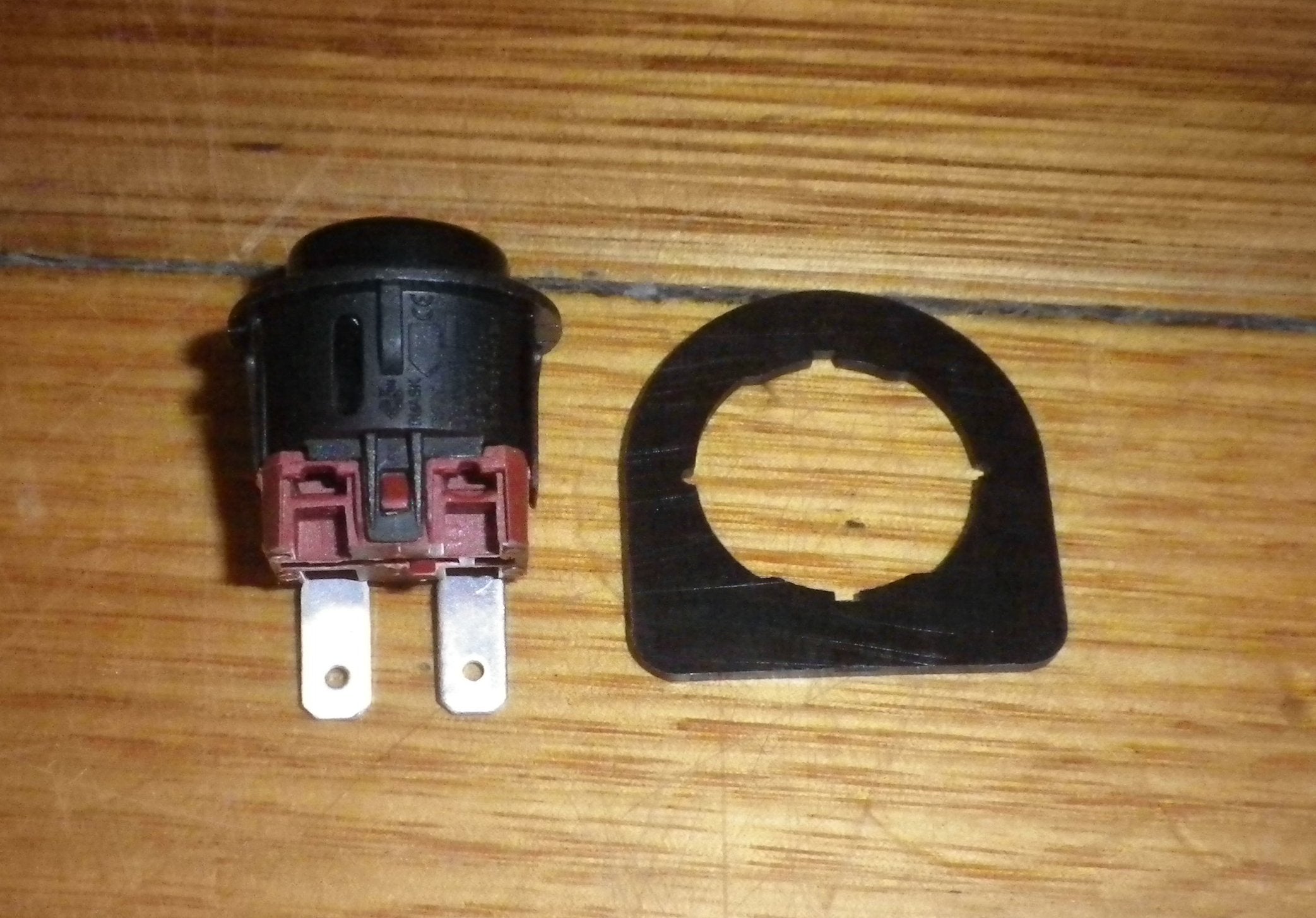 Chef CFG504SA Gas Stove Ignition Pushbutton Switch - Part # 85806091004026