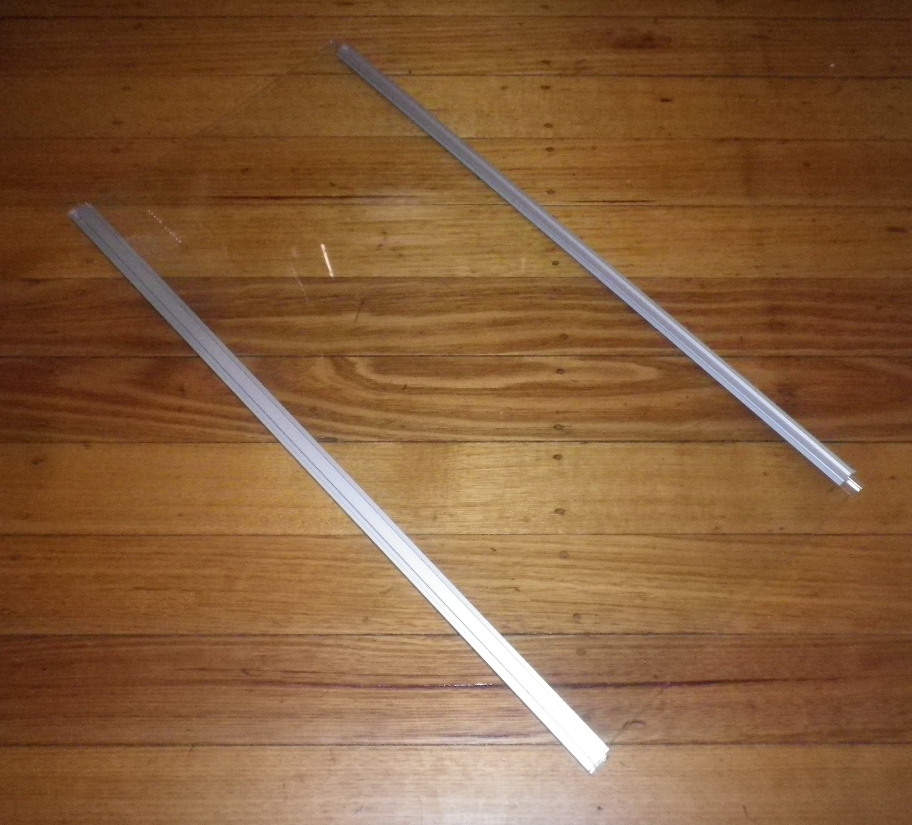 Fisher & Paykel 790 Series Genuine Glass Fridge Shelf - Part # FP836751P