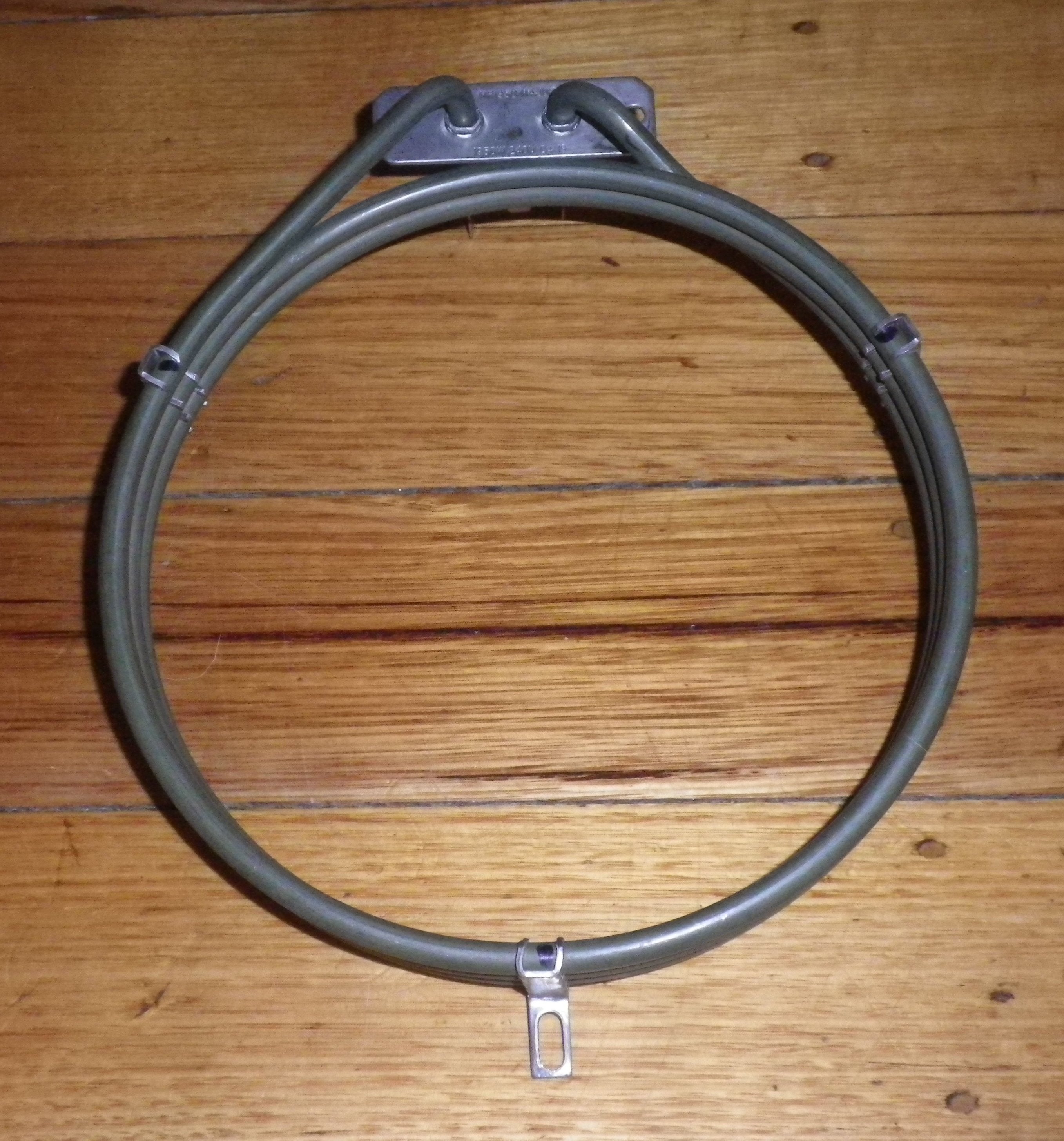 1950W Triple Loop Fan Forced Oven Element Compatible with Technika - Part SE327