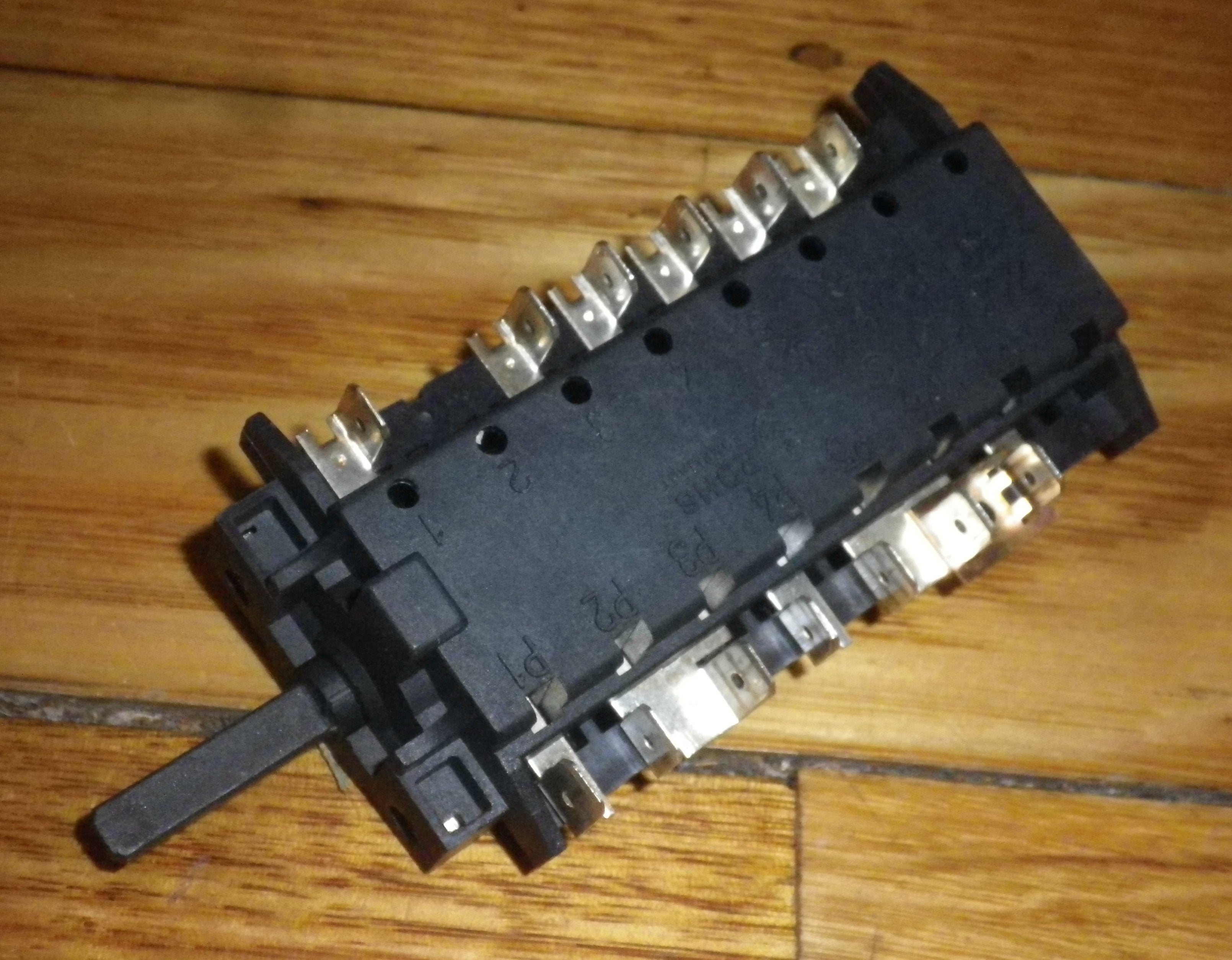 Technika Six - Position Oven Function Selector Switch Appliance Part # 33301004