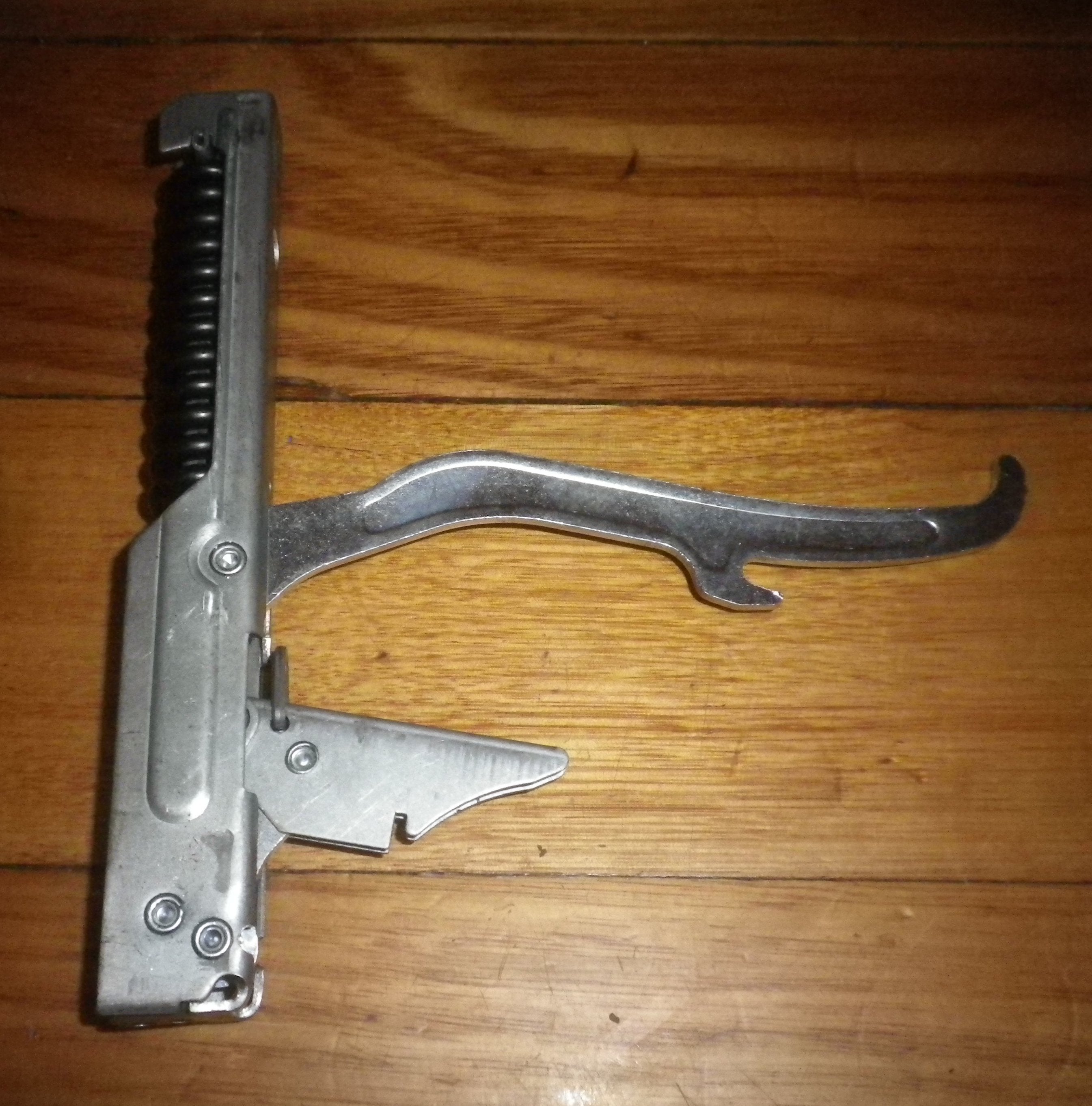 Compatible Oven Door Hinge for Fisher & Paykel BI601, BI602 Series - Part SE282