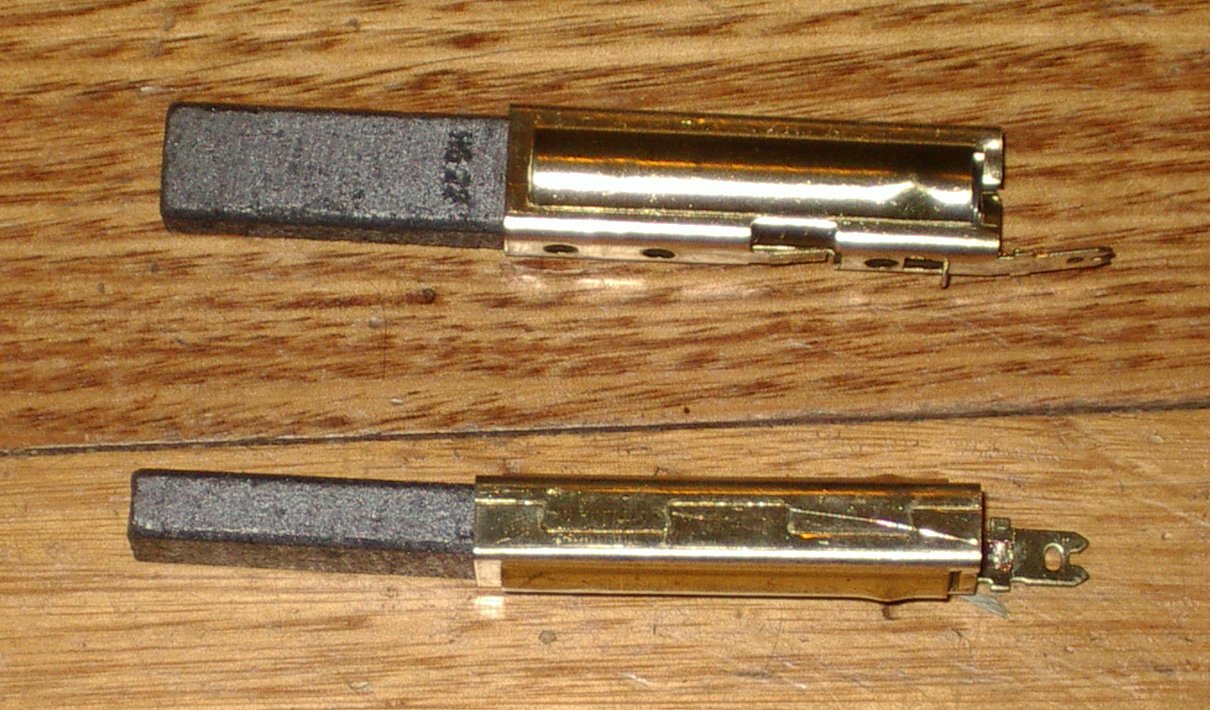 Domel Vacuum Cleaner Fan Motor Carbon Brushes in Brass Holders (Pair) - Part Number MCB008