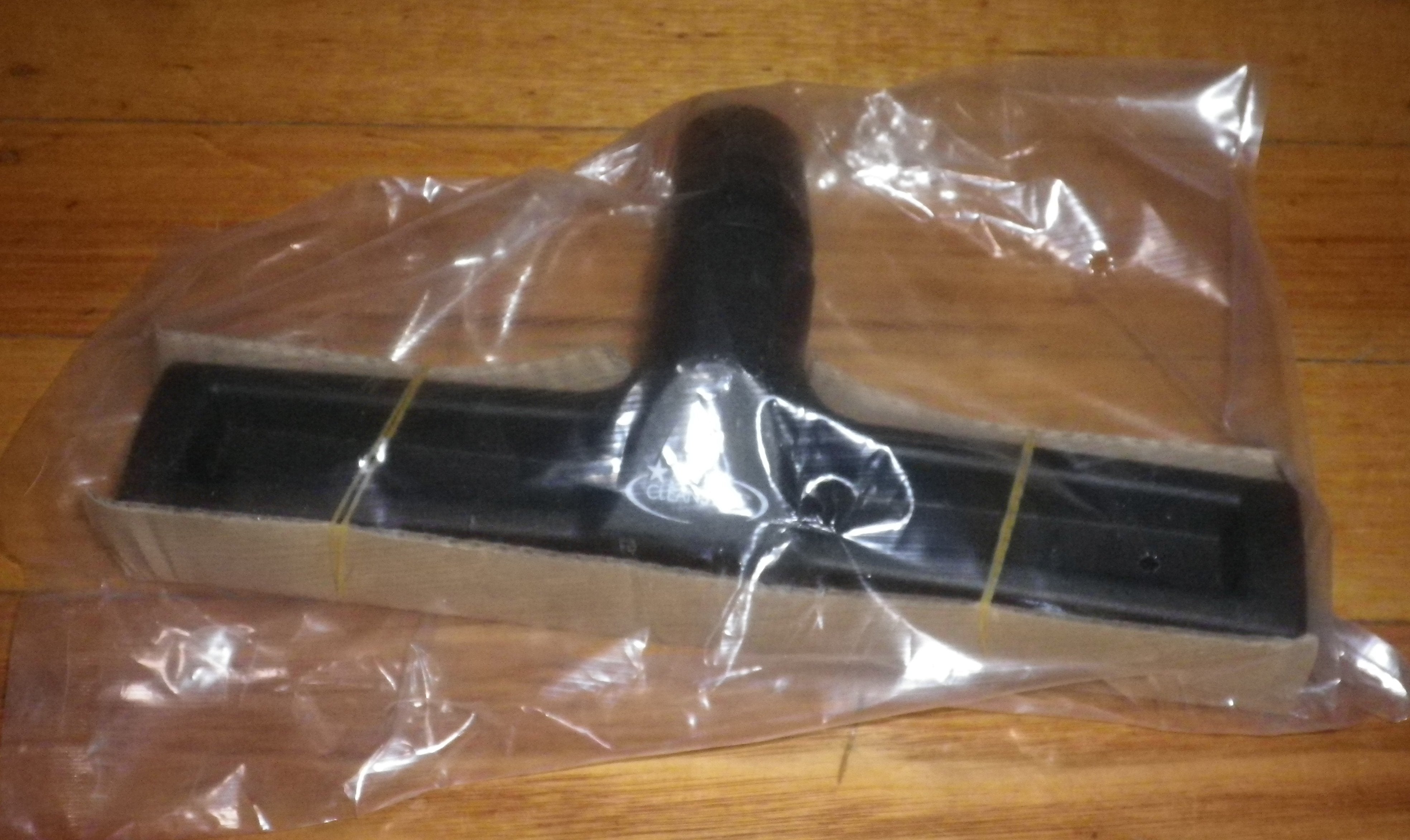Economical 35mm Bare Floor Cleaning Tool - Model FTBH135 for Vacuum Cleaners