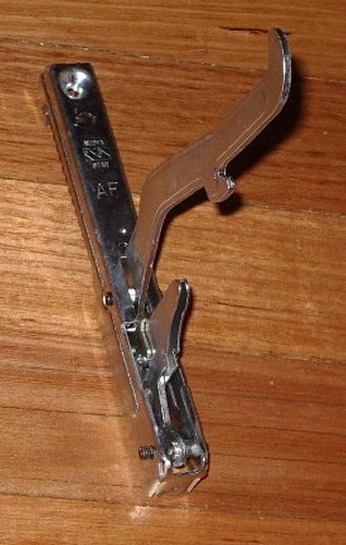 Genuine Westinghouse, Chef, Simpson Oven Door Hinge - Part #85800450010518
