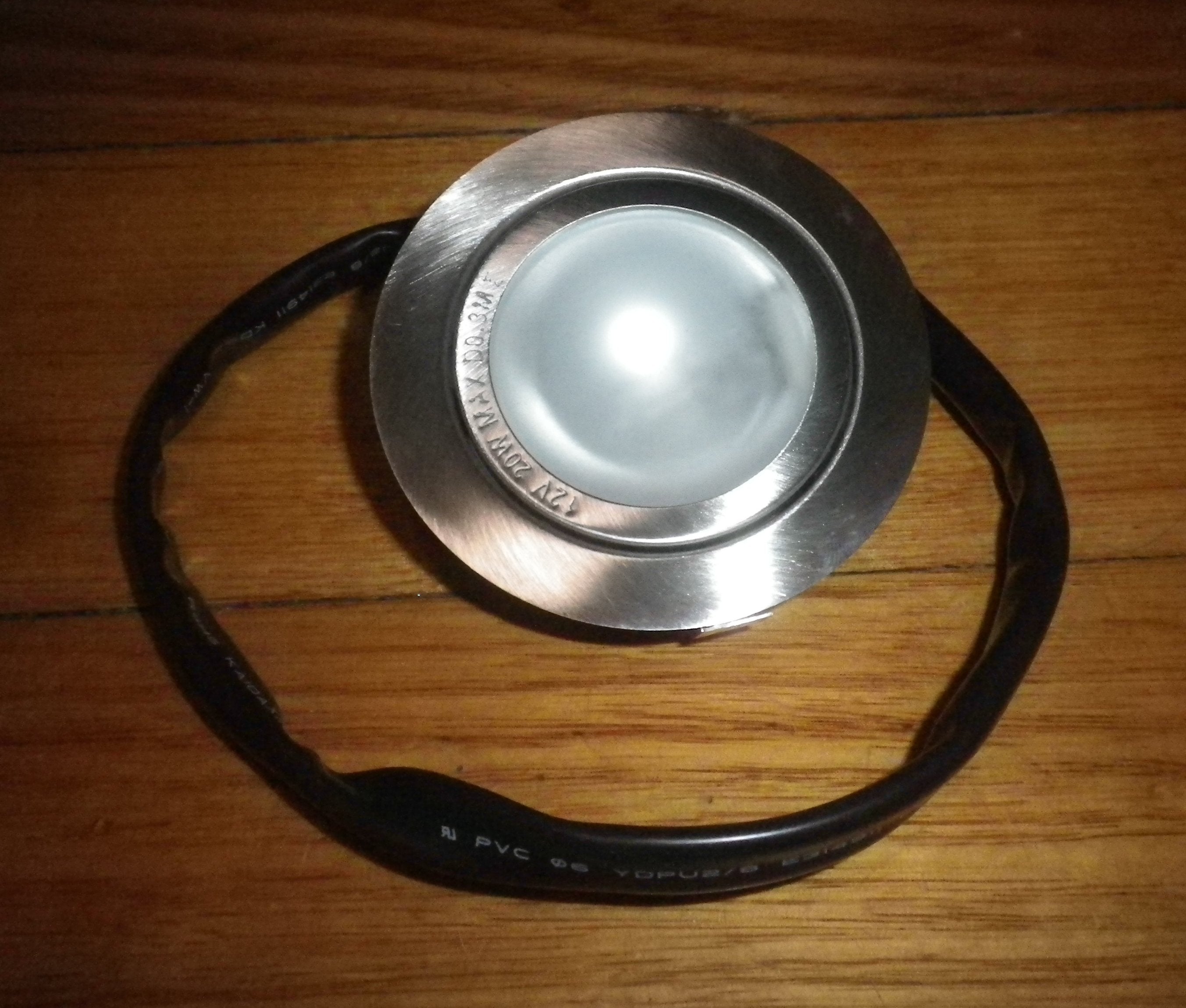 Universal 12-Volt 20-Watt Halogen Light Assembly for Rangehoods - Part Number 8080821