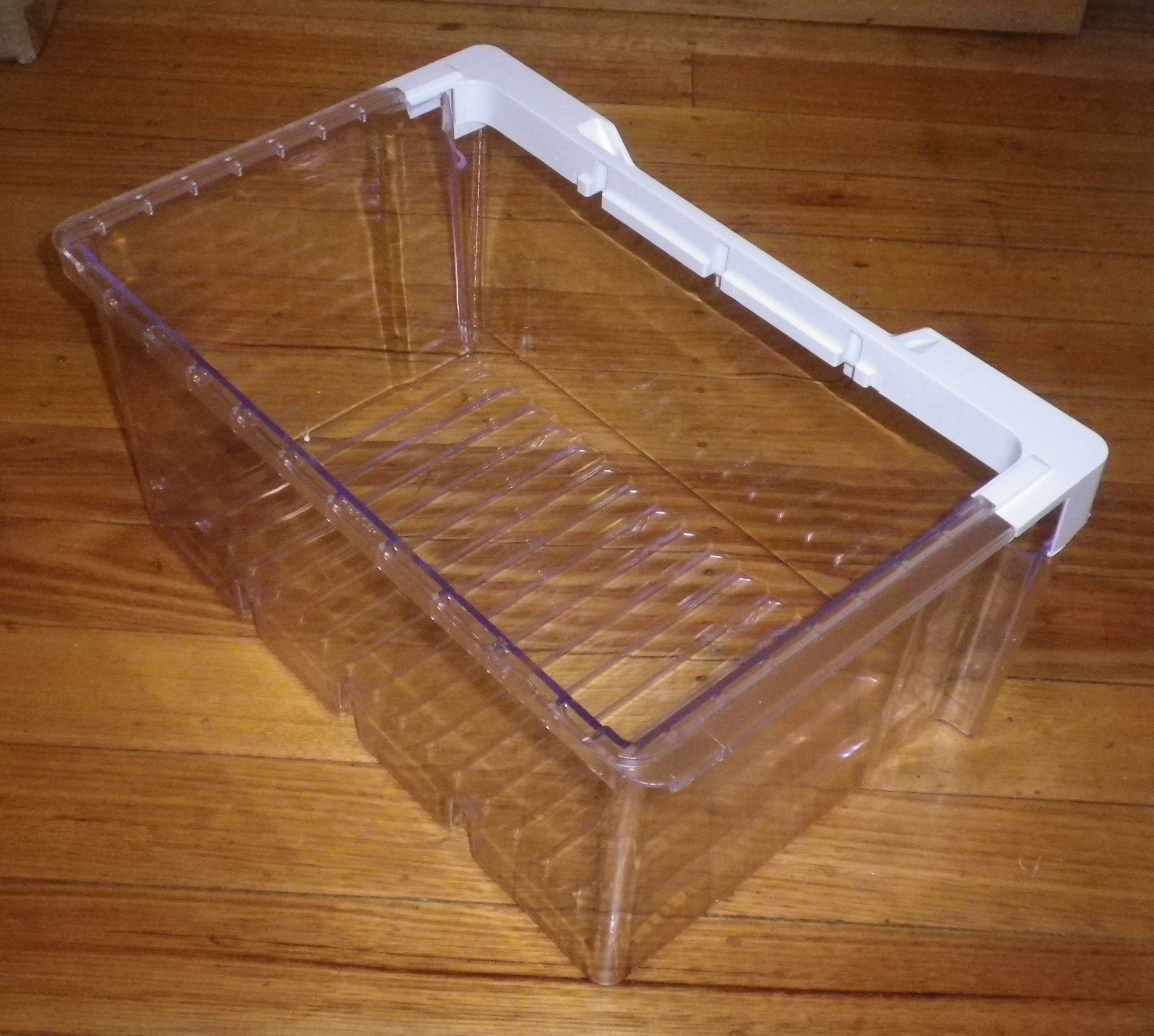 Fisher & Paykel 635 Series Large Crisper Bin - Genuine Part FP836659