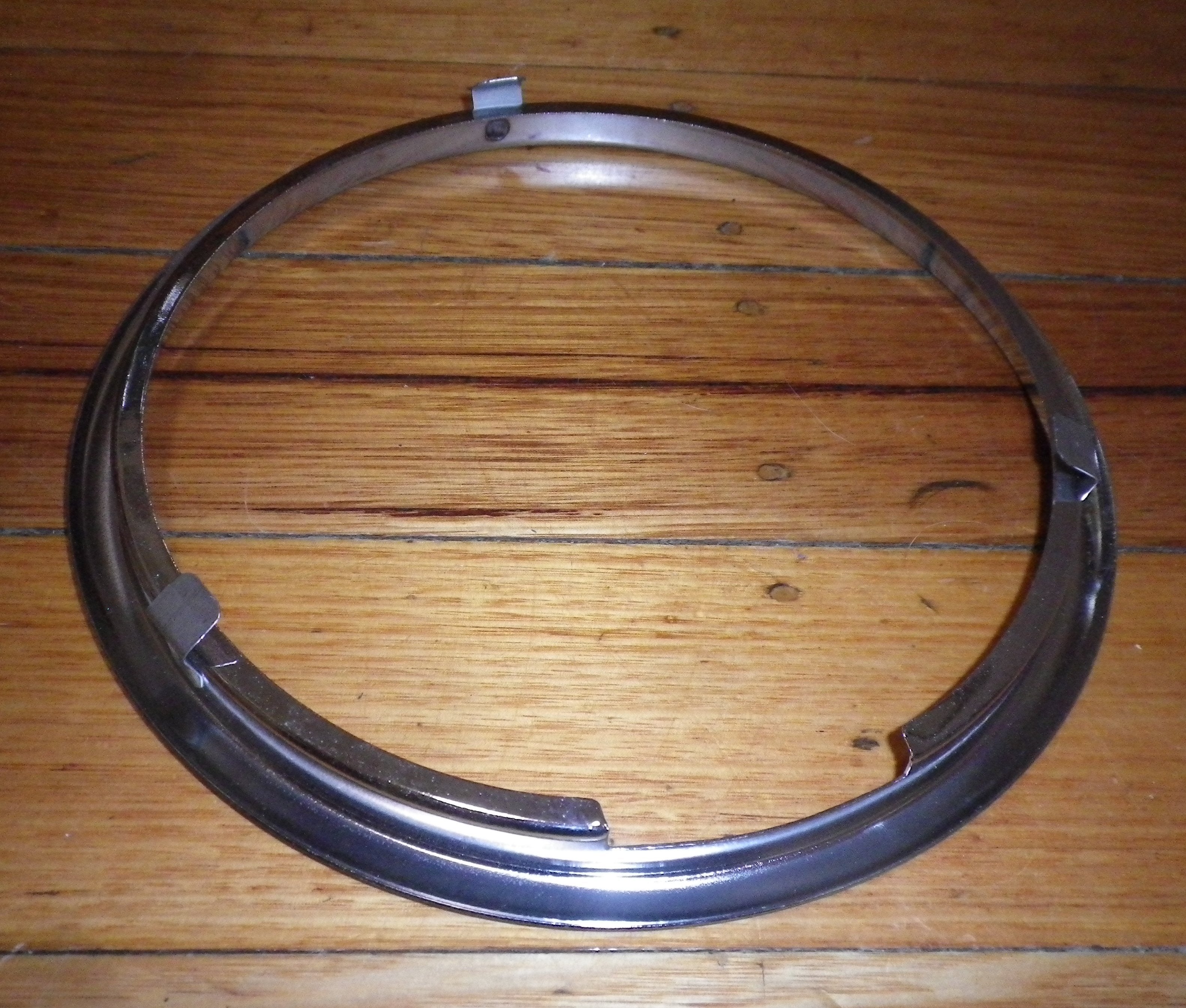 Chrome Trim Ring for Westinghouse Europa & Simpson Evolution 8 Stove - Part #28264742