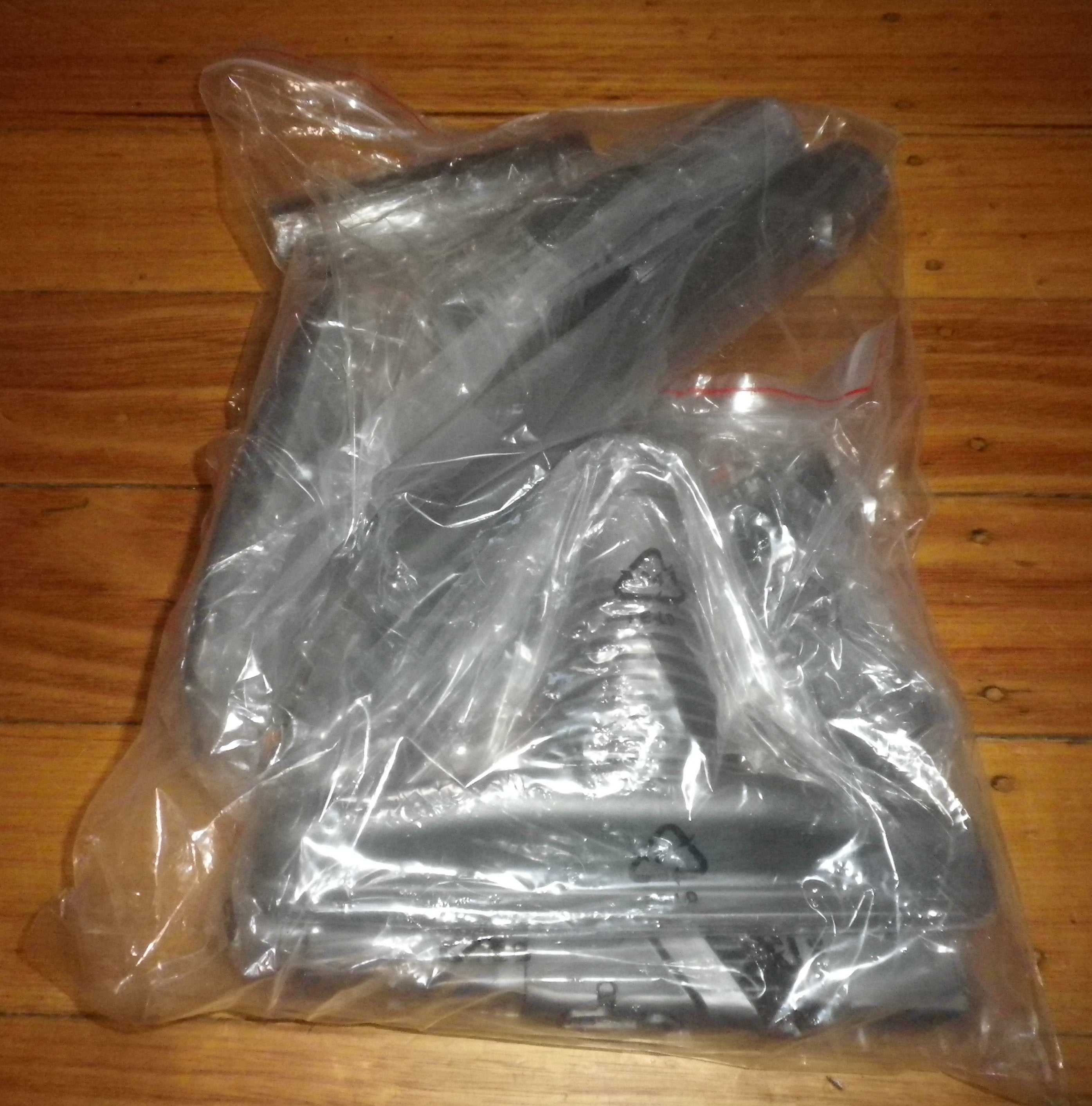 Universal Tool Kit for Dyson V6 and Corded Vacuum Cleaners - Part Number DYSV6 - DCKIT - 7PCS