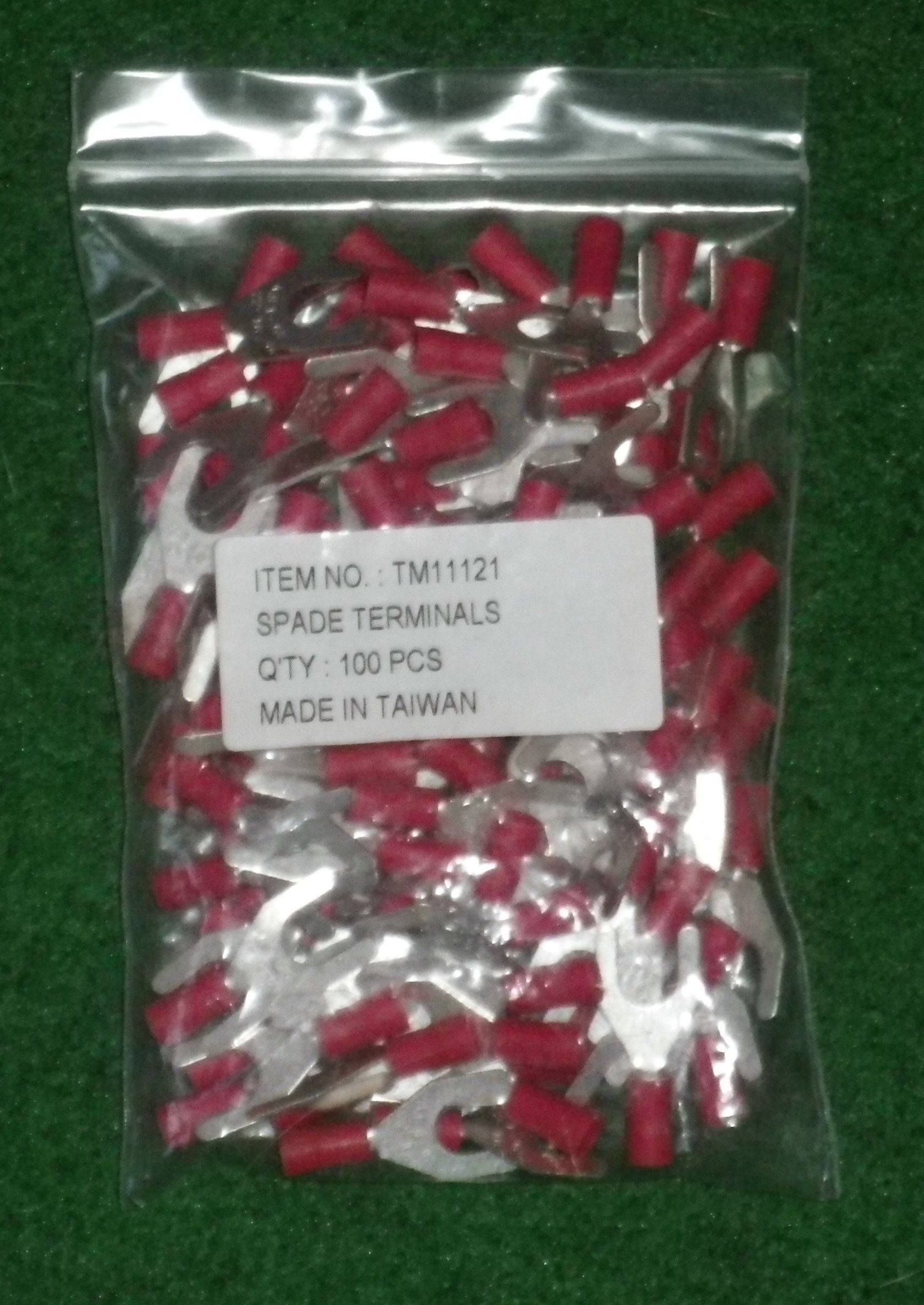 High - Quality Red Insulated 6.4mm Fork - Style Crimp Terminals (Pack of 100 Pieces) - Part Number TM11121 - 100