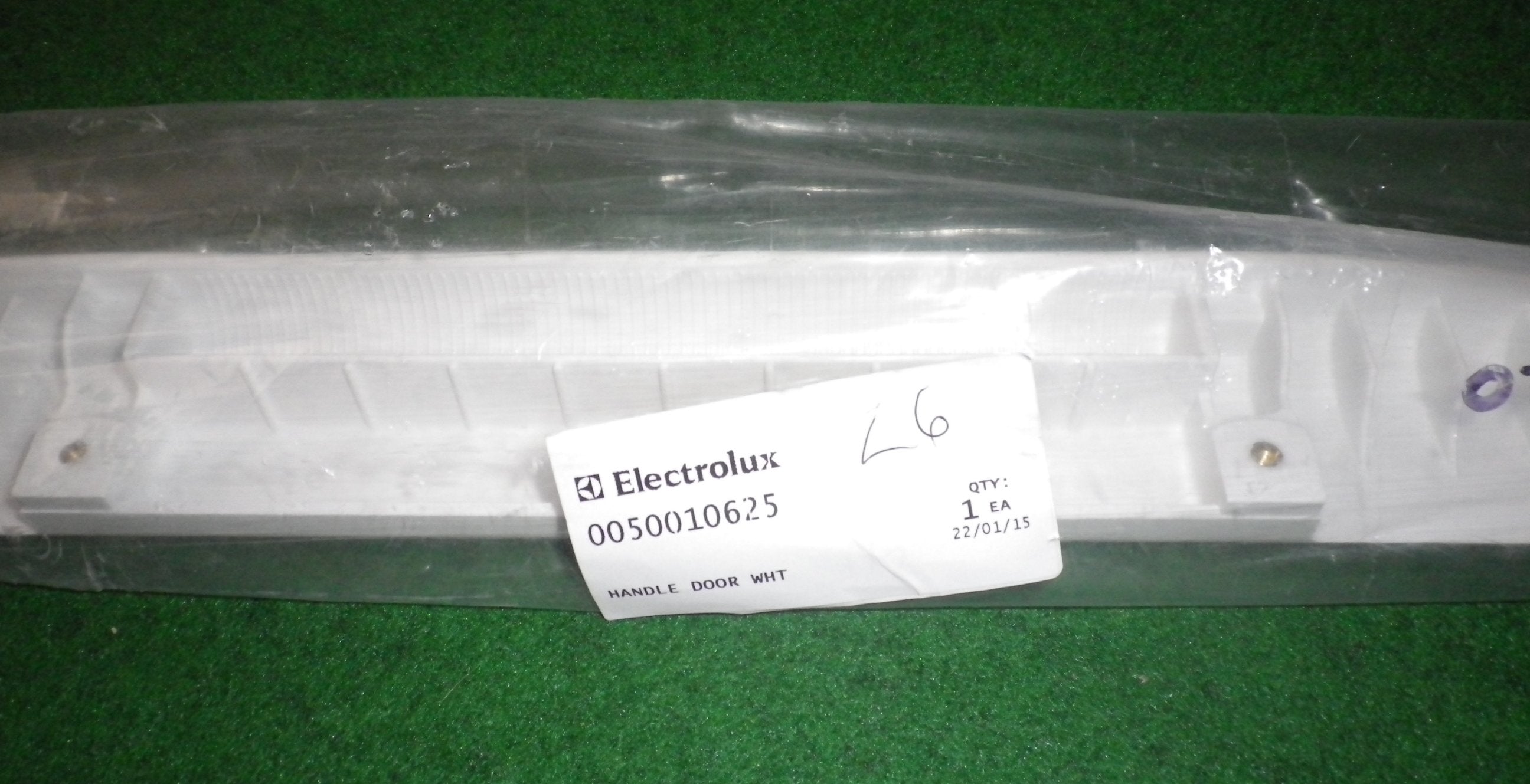 Westinghouse White Plastic Oven Handle - Genuine Part No. 0050010625