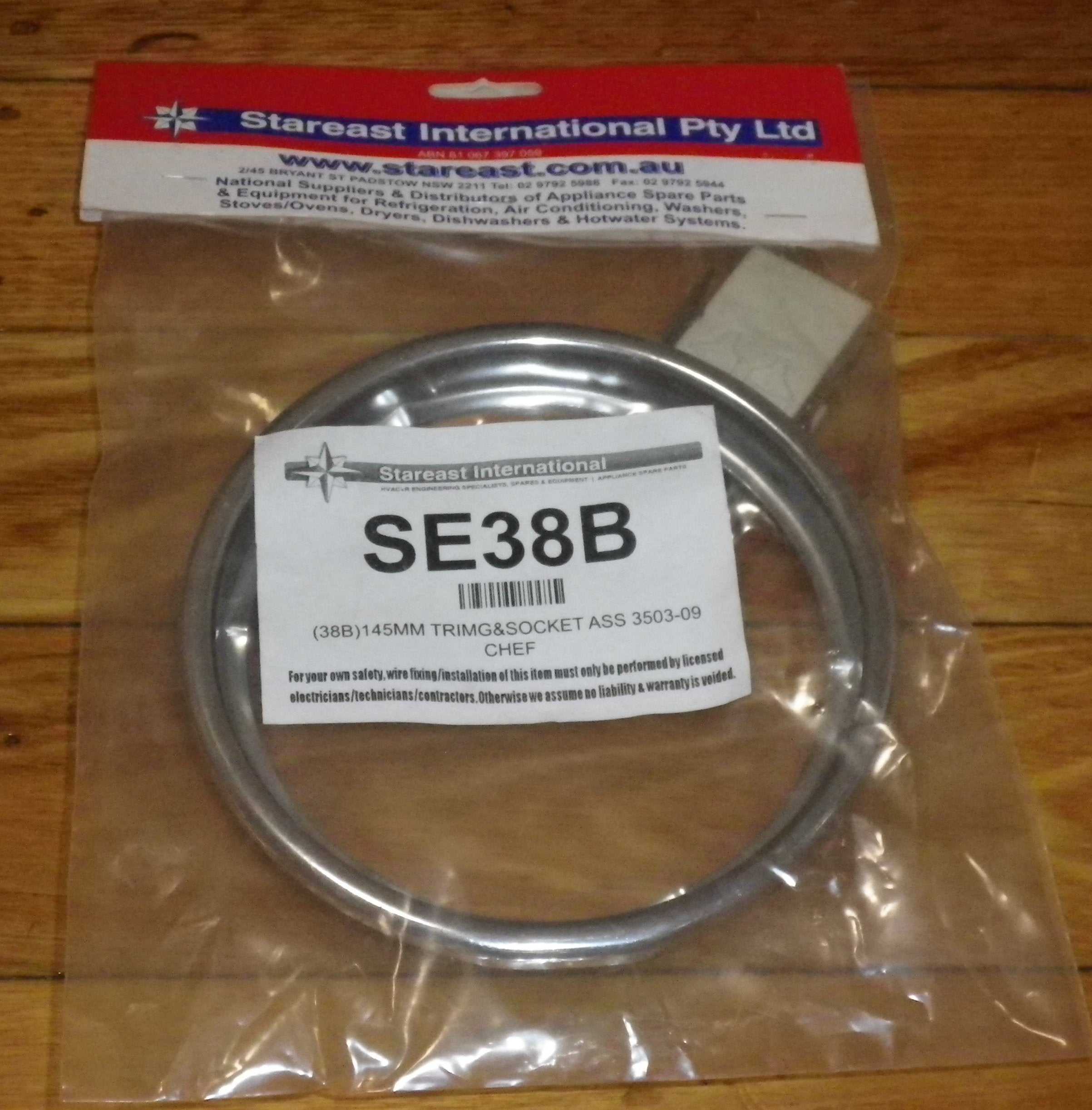 Chef 145mm Stove Trim Ring and Receptacle Socket - Part Number SE38B