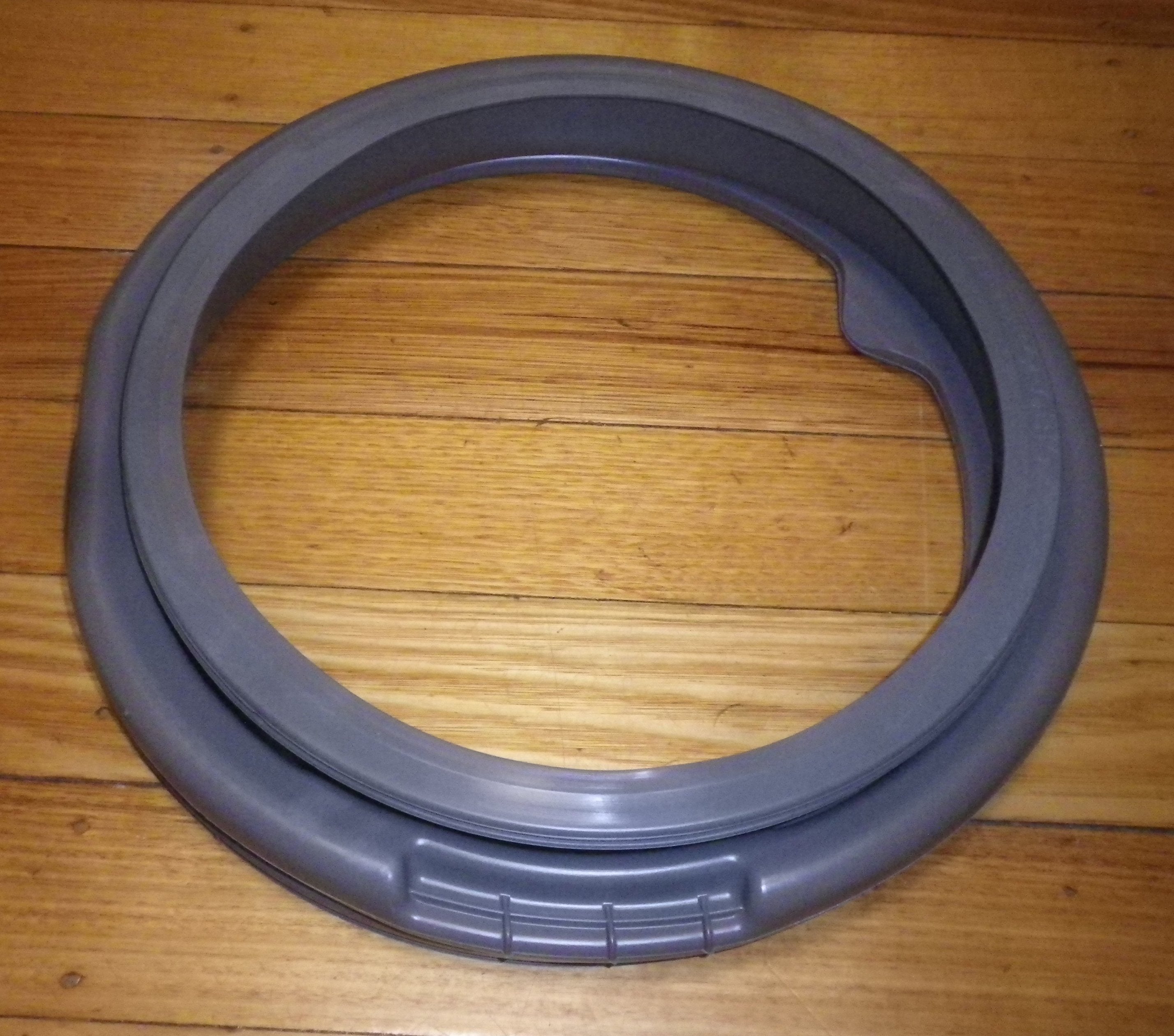Ariston N84WAU Front Loader New - Style Door Gasket, Part # C00638189