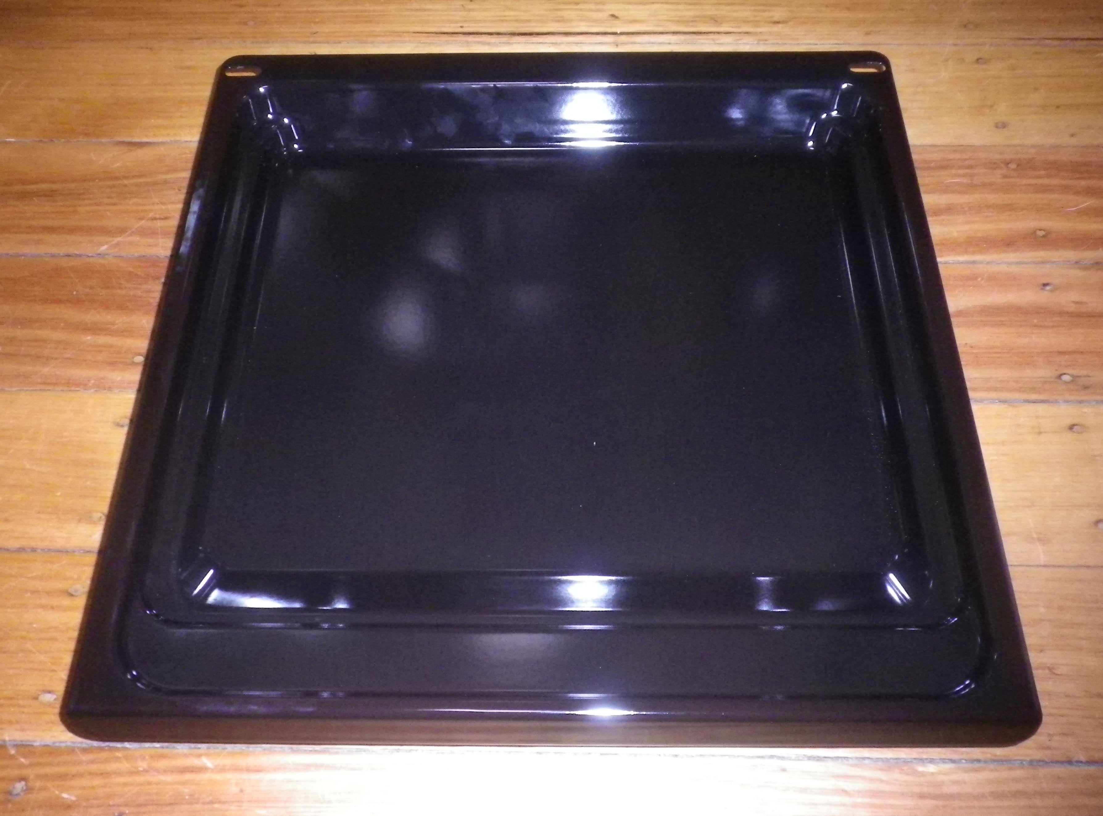 Westinghouse 370mm x 375mm Enamel Grill Tray for WFE914SA - Part # 4055472304