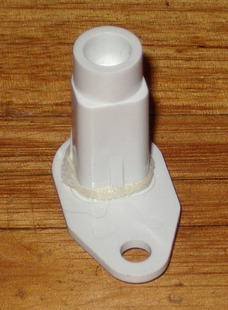 Westinghouse & Simpson White Fridge Bottom Door Hinge Thimble - Part #1442282