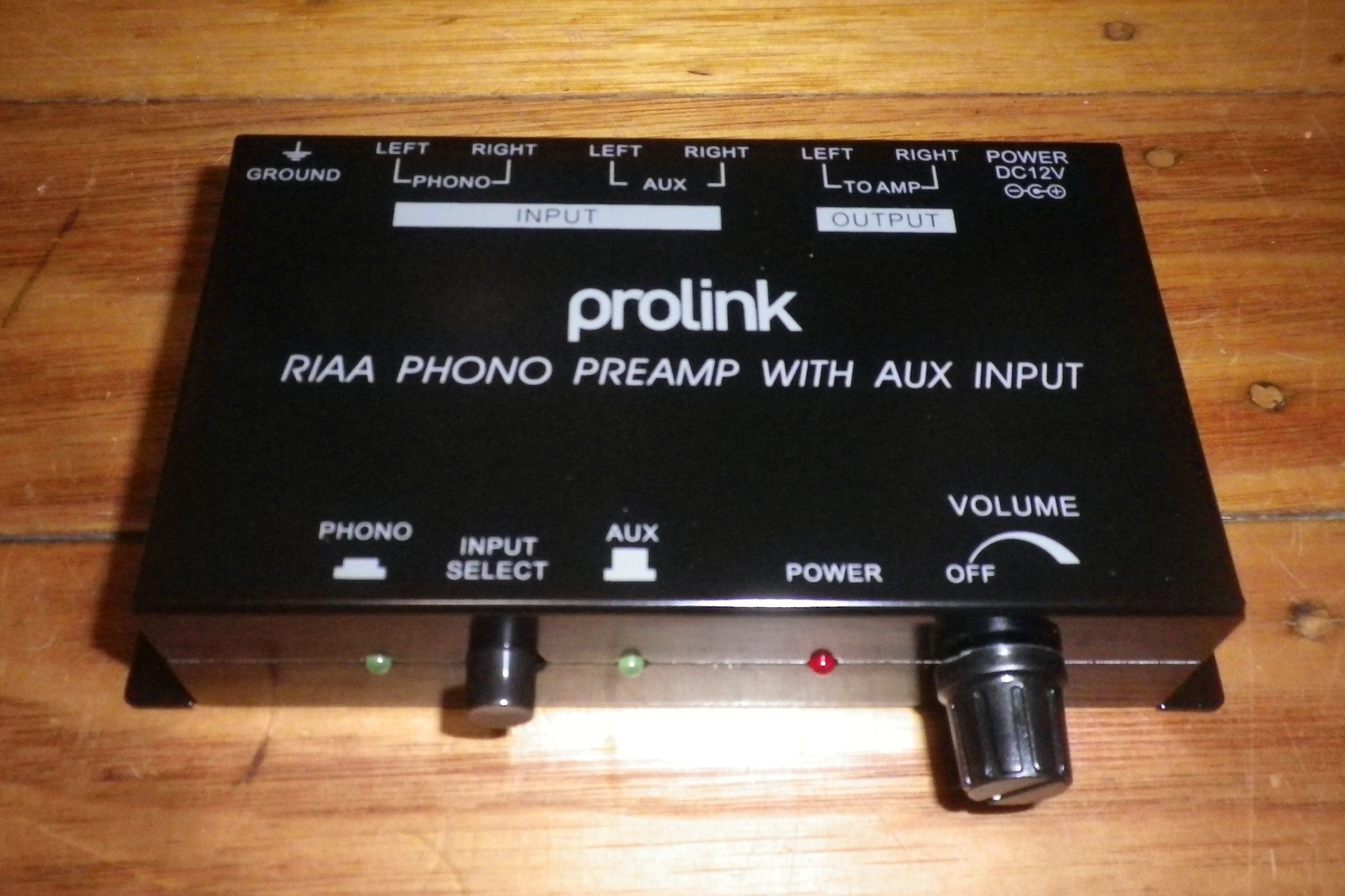 ProLink High - Quality Auxiliary and RIAA Phono Magnetic Cartridge Preamplifier for Turntables - Model PA006