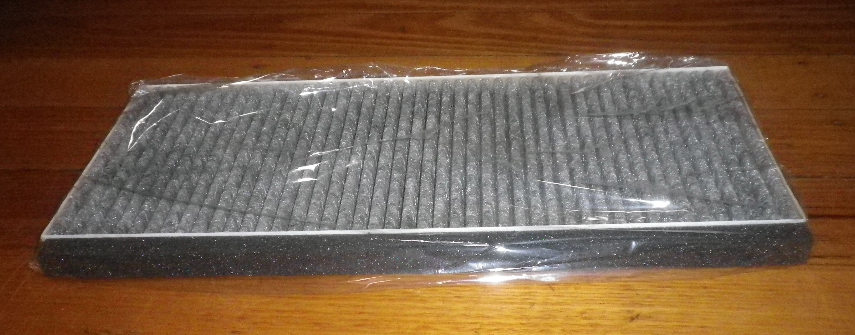 High - Quality Bosch, Blaupunkt, Siemens, Neff Compatible Rangehood Standard Odour Filter with Dimensions 46cm x 20cm - Part Numbers 17006837, 5Z51ITB1X4(00)