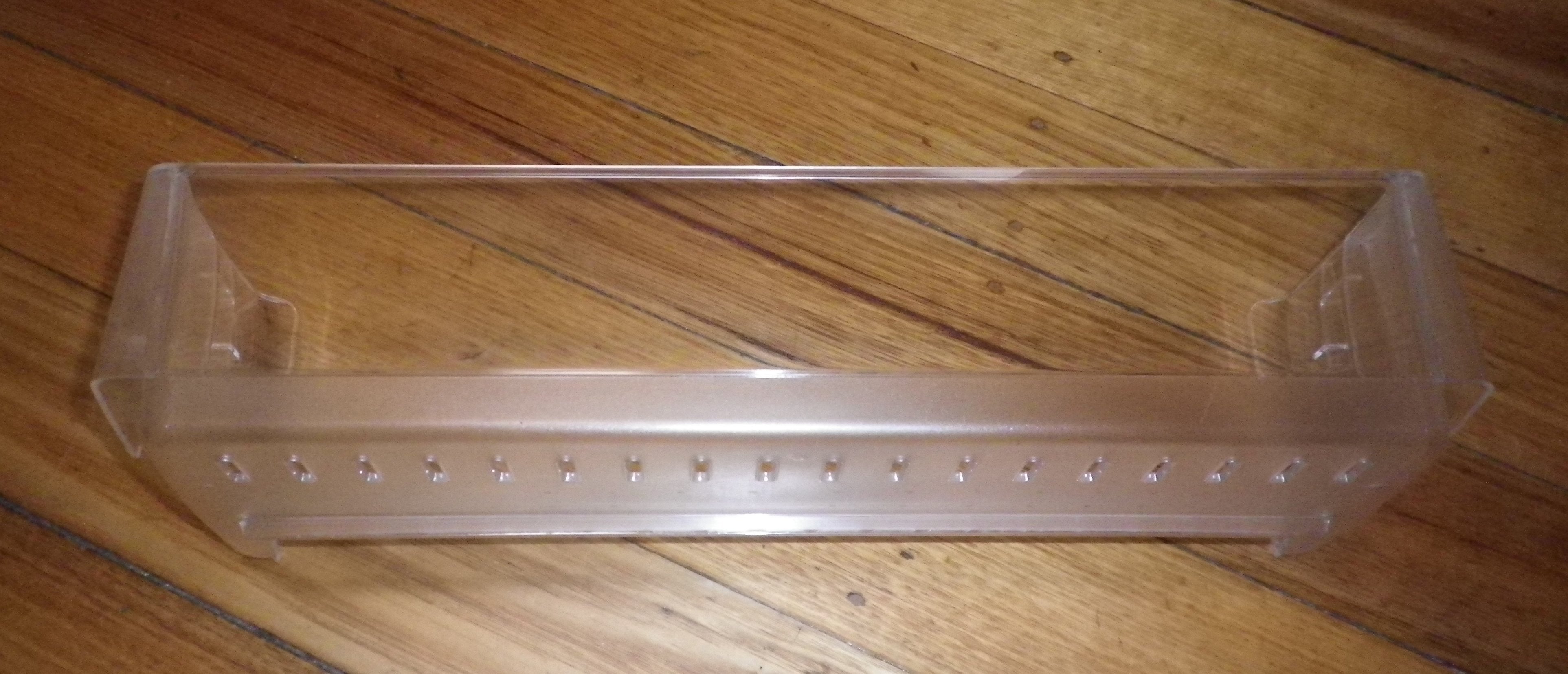 Westinghouse WTB2500WA Compatible Fridge Door Bottle Shelf - Part UPOK - A208CBFA