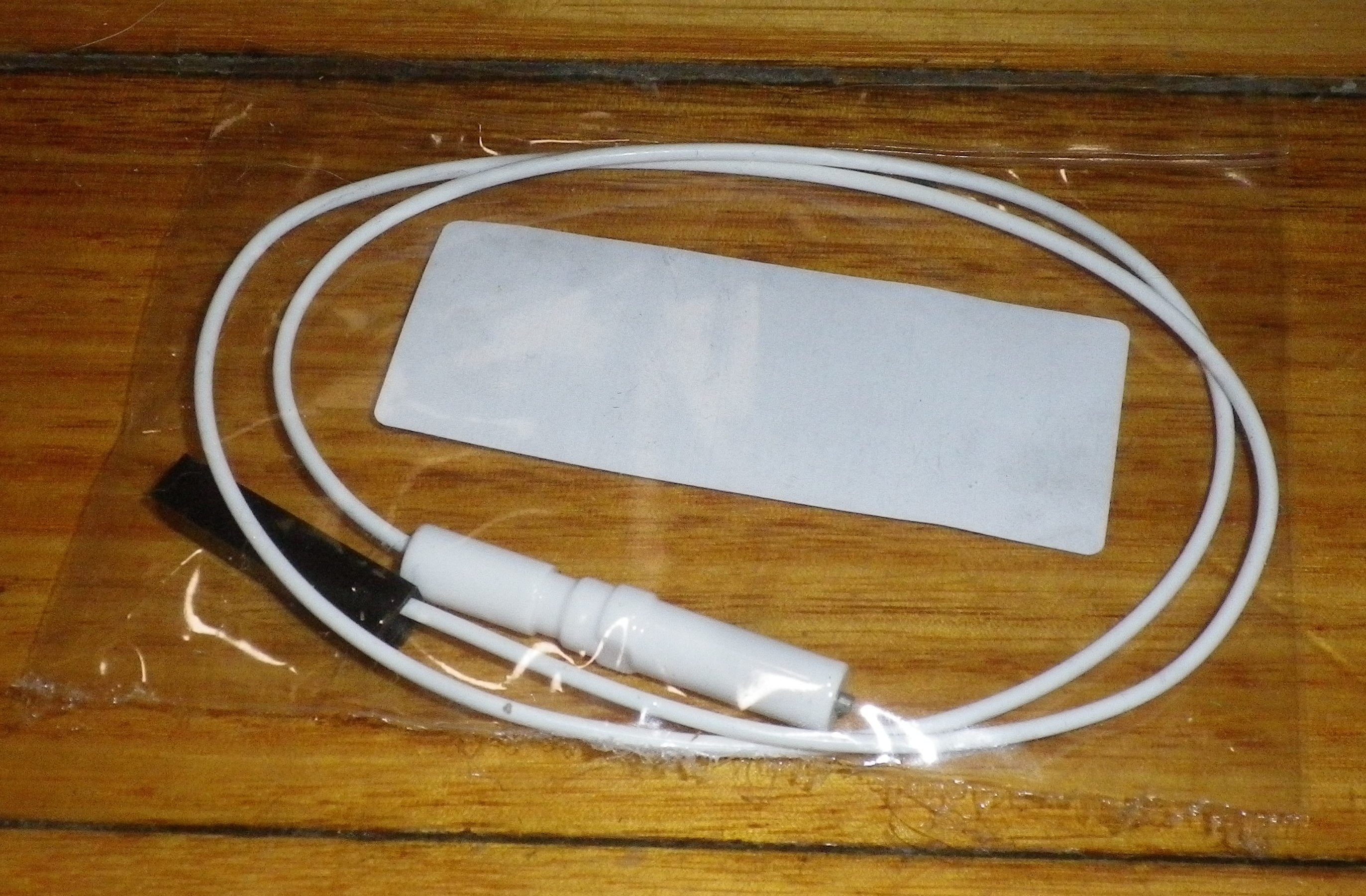 Westinghouse Gas Stove Wok Ignition Electrode with 500mm Lead - Part 305523001