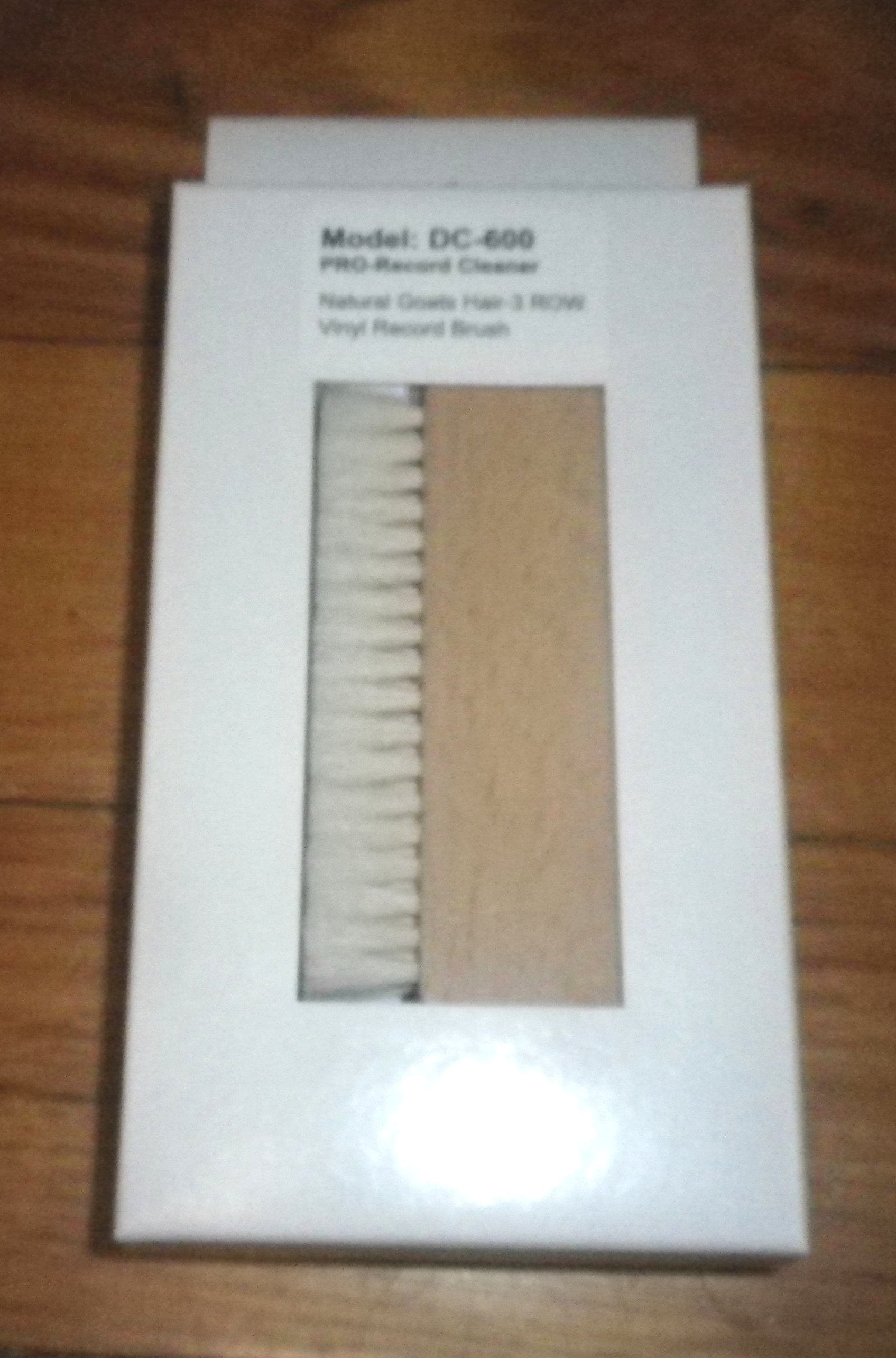 High - Quality Anti - Static Natural Goats Hair Brush for Vinyl Record Cleaning - Model # DC - 600