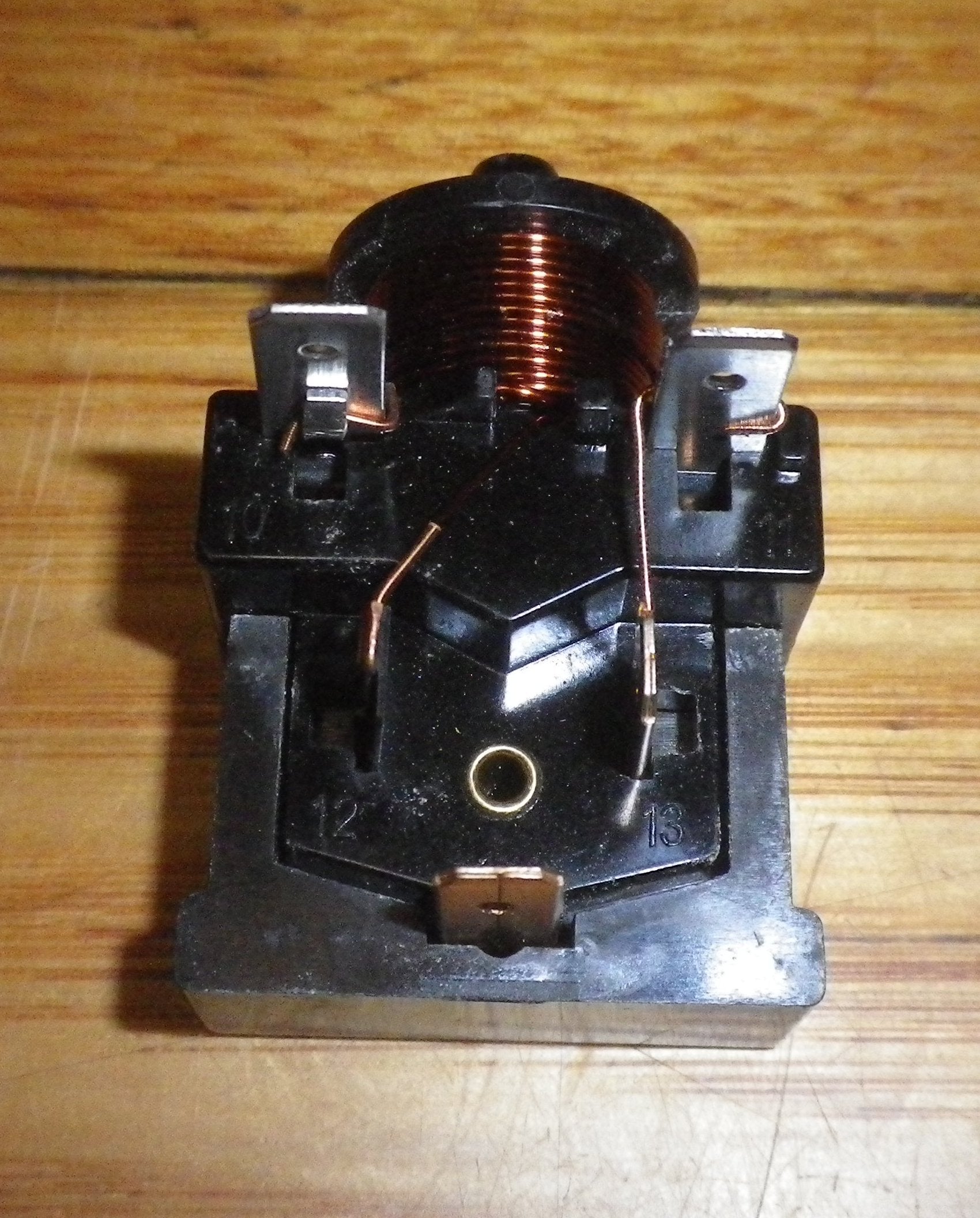 1/5HP 220VAC Refrigerator Compressor Start Relay Compatible with Danfoss - Part # RF923