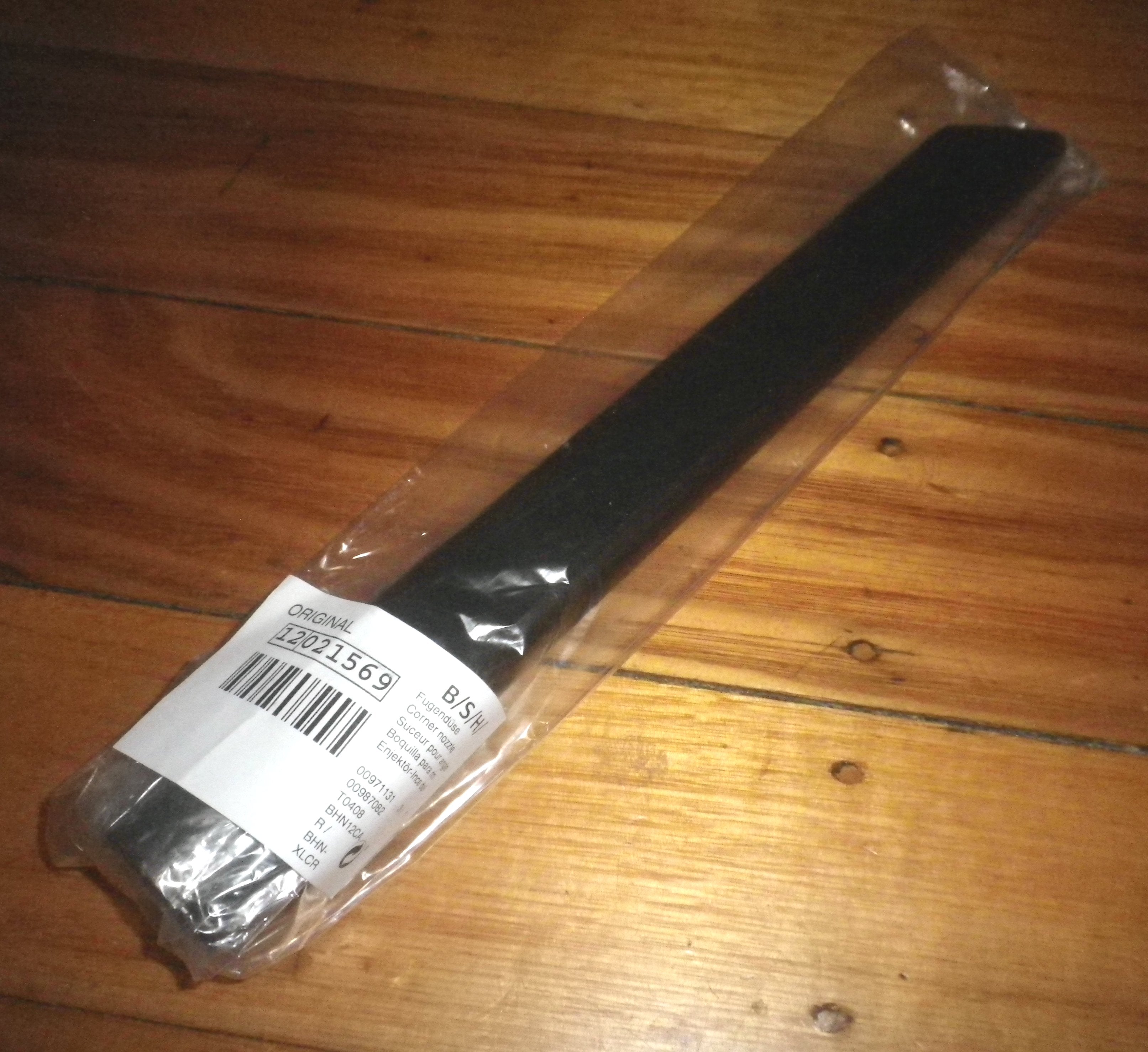 Bosch Readyy'y Cordless Vacuum Cleaner Long Crevice and Corner Attachment - Part Number 12021569